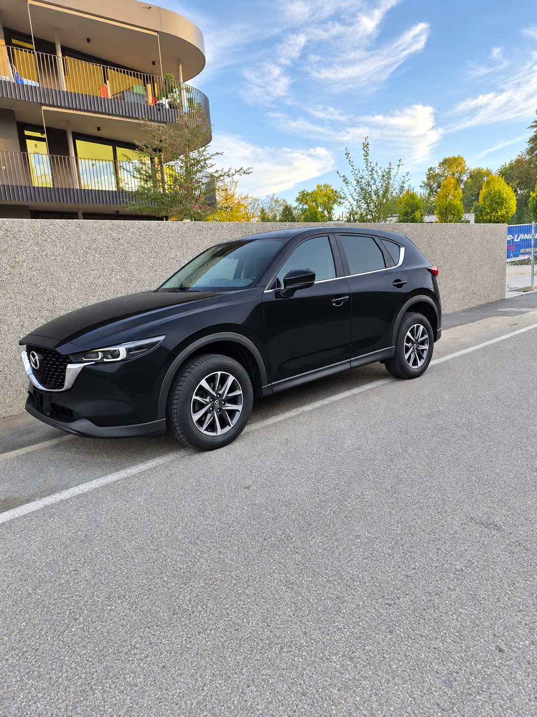 MAZDA 2.0 Center-Line-image-1