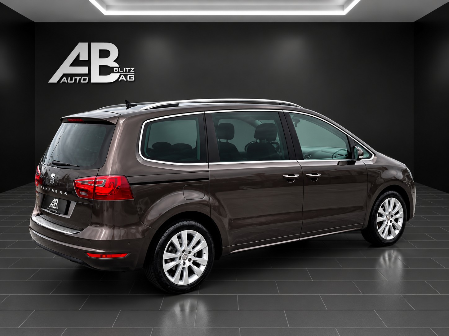 SEAT Alhambra 2.0 TDI Style Viva mit 177 PS * 7-Plätzer *-image-4