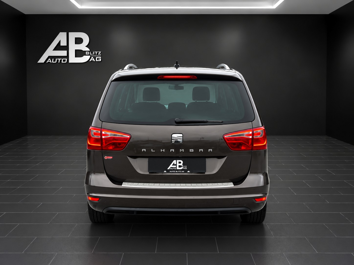 SEAT Alhambra 2.0 TDI Style Viva mit 177 PS * 7-Plätzer *-image-3