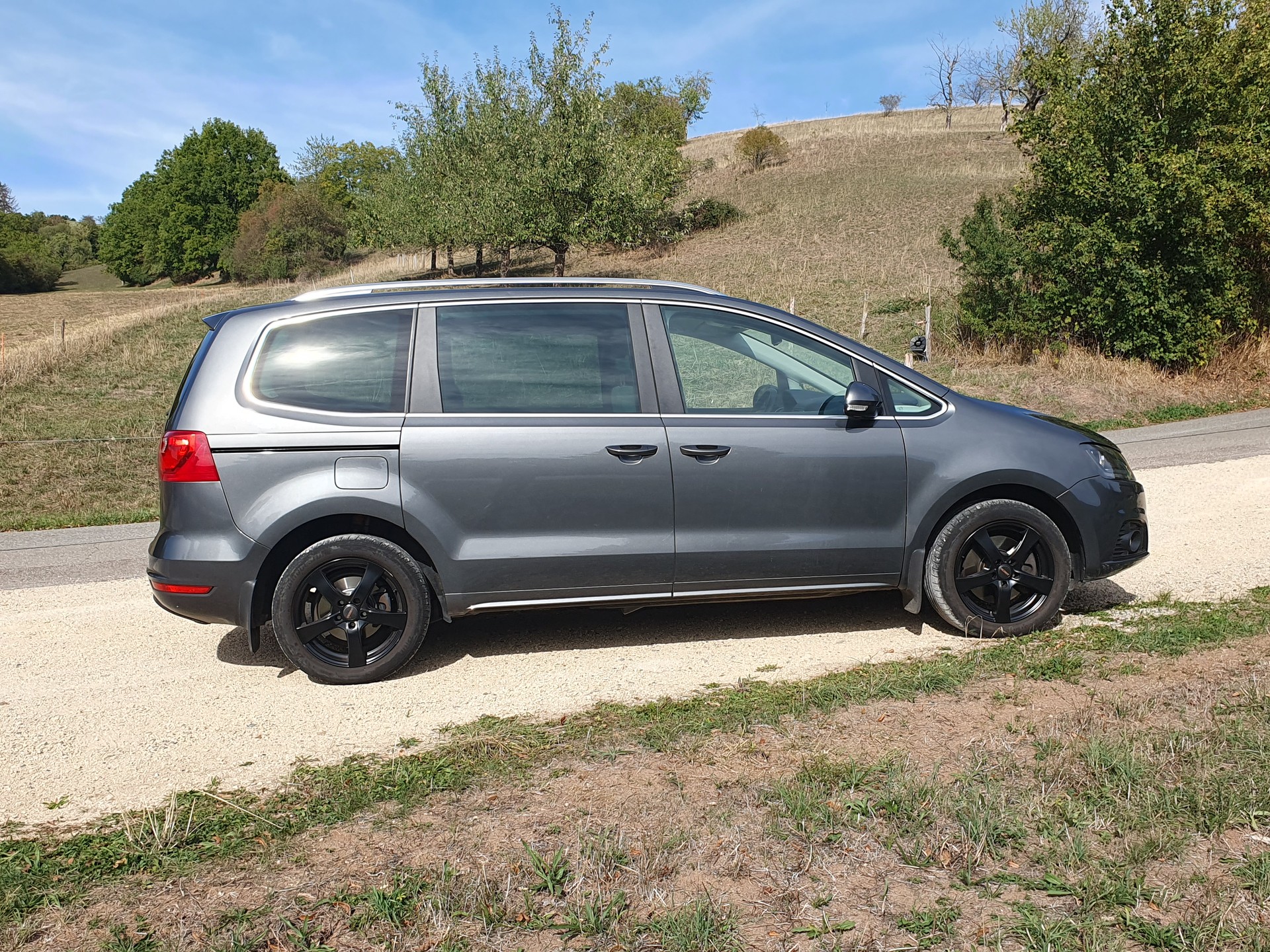 SEAT 2.0 TDI 140 Reference DSG S/S-image-1
