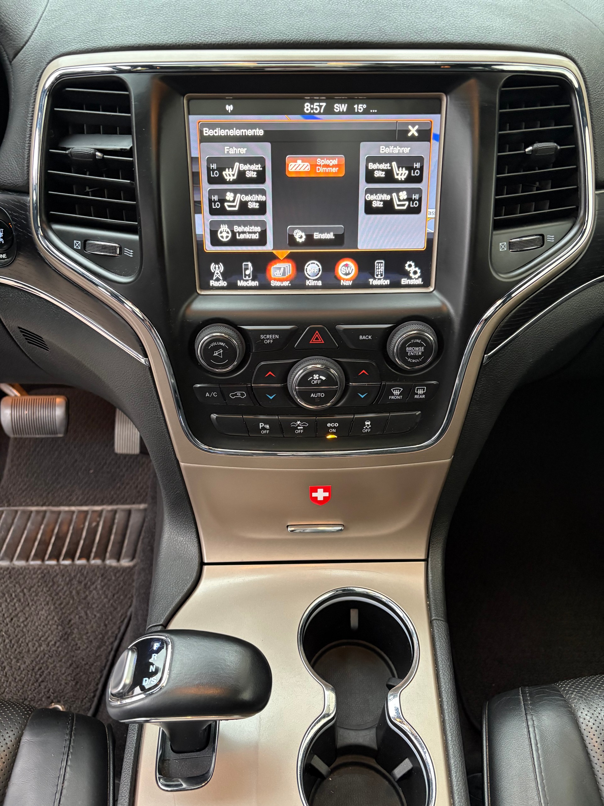 JEEP Grand Cherokee 3.0 CRD Summit Automatic-image-9