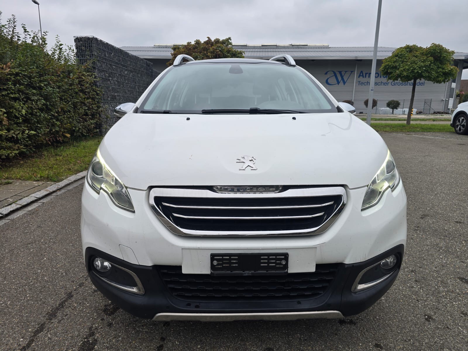 Car photo