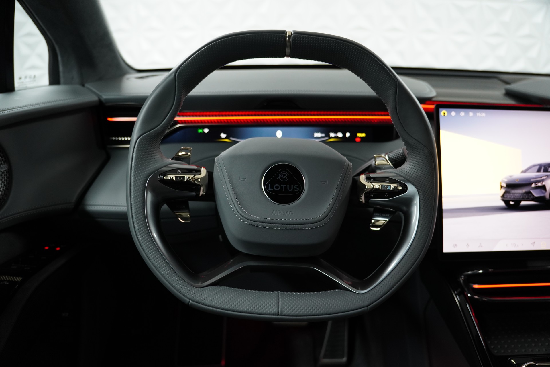 LOTUS Eletre 112kWh R-image-14