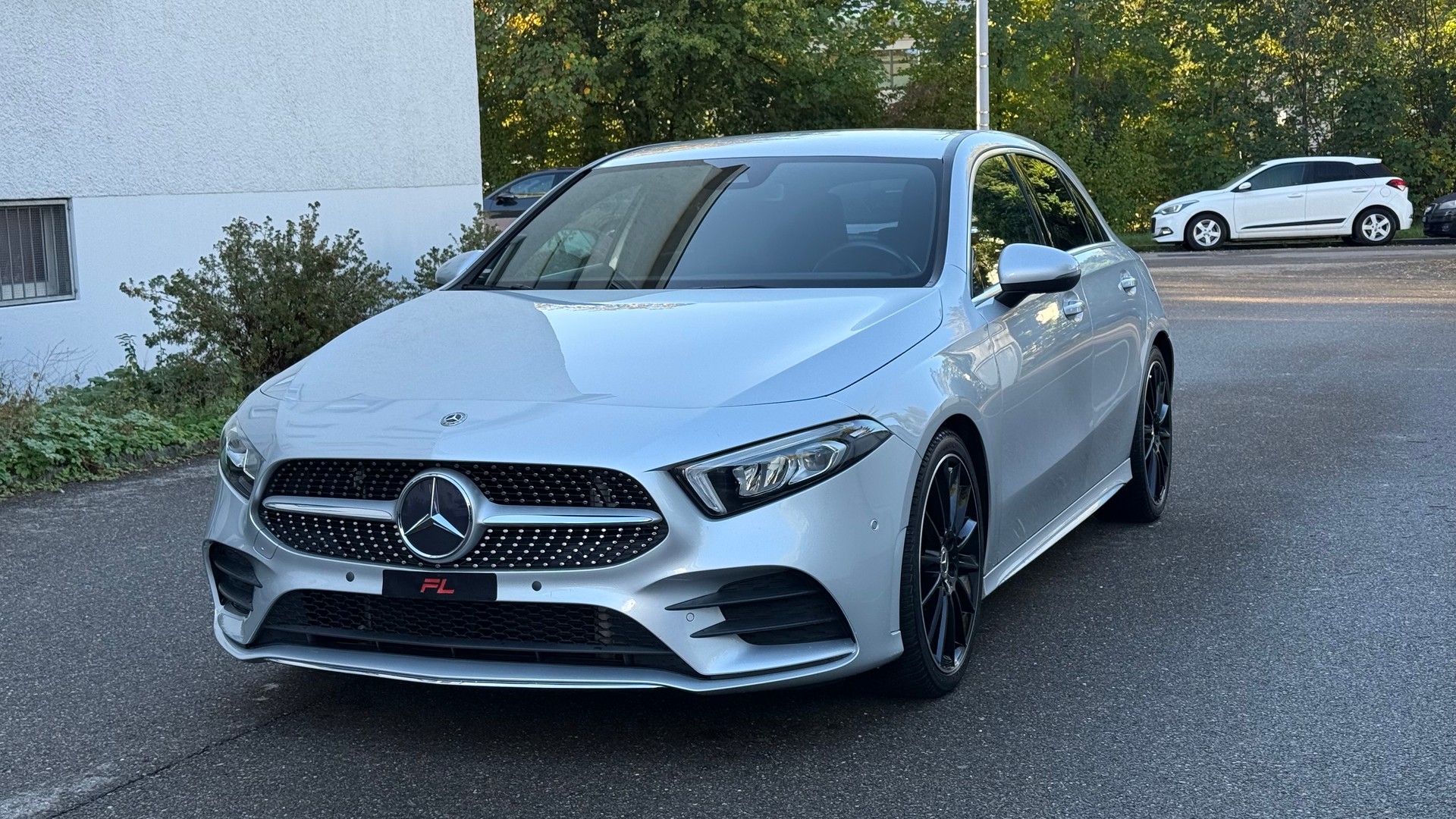 MERCEDES-BENZ A 220 AMG Line 7G-DCT-image-1