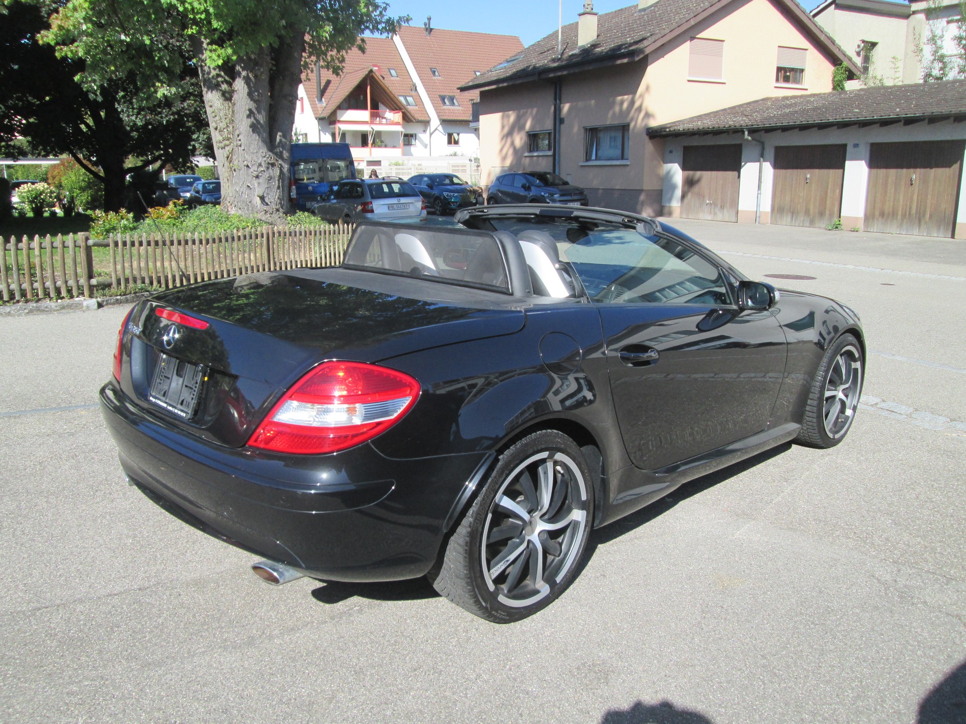 MERCEDES-BENZ SLK 350-image-15
