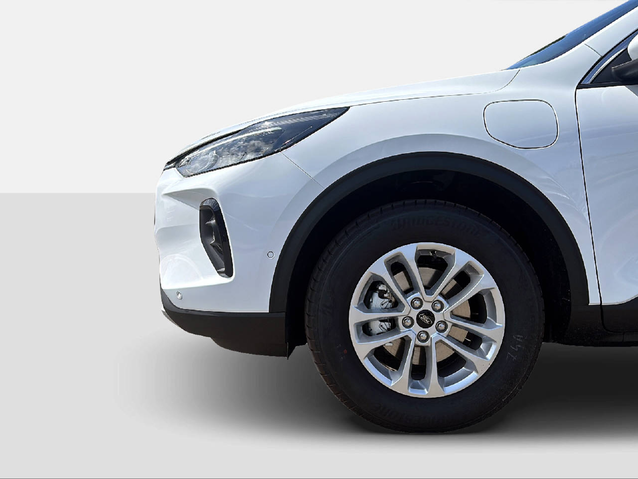 FORD Kuga 2.5 Plug-in Hybrid Titanium-image-7