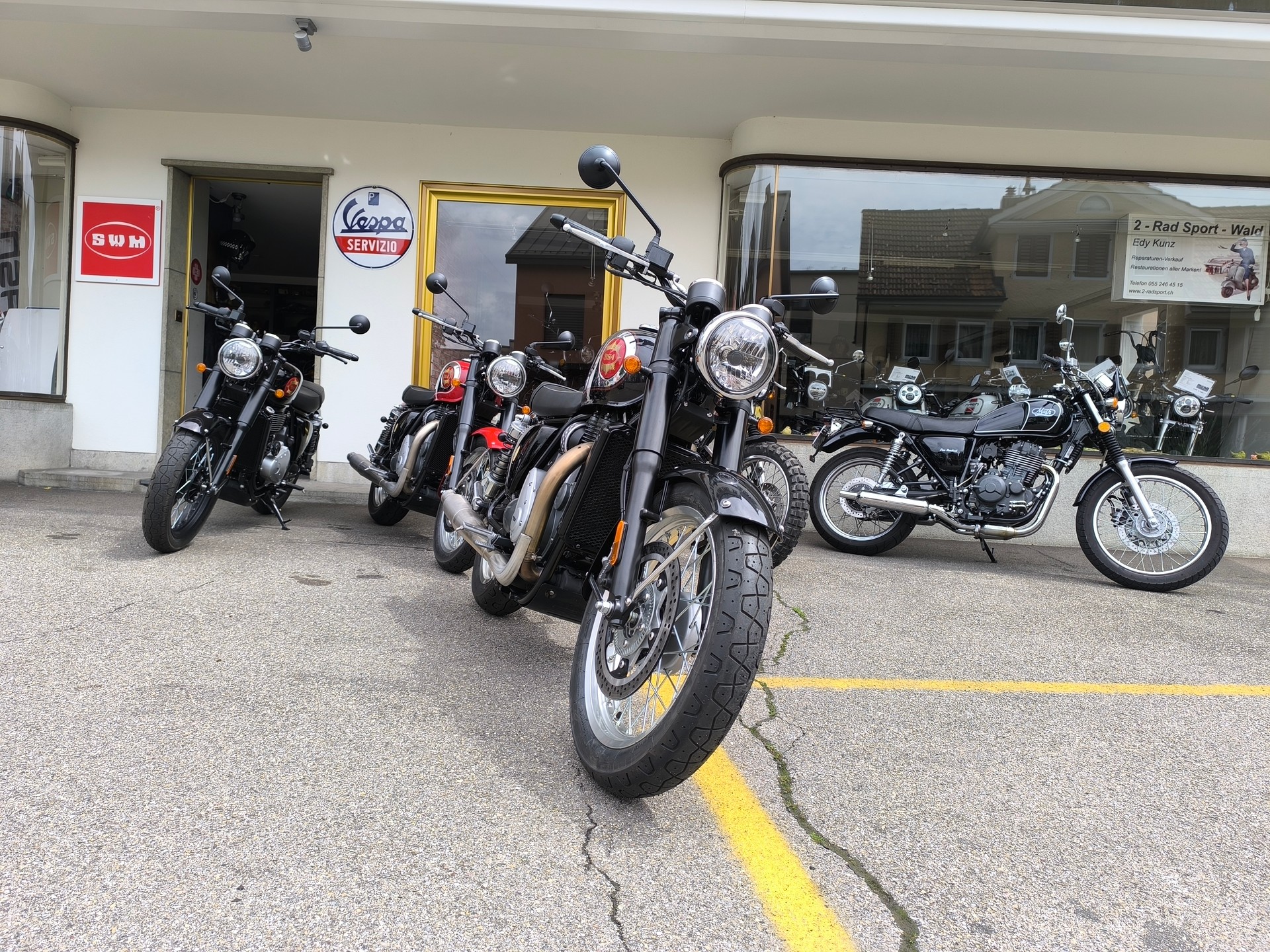 BSA BSA Gold Star 650 schwarz chrom-image-2