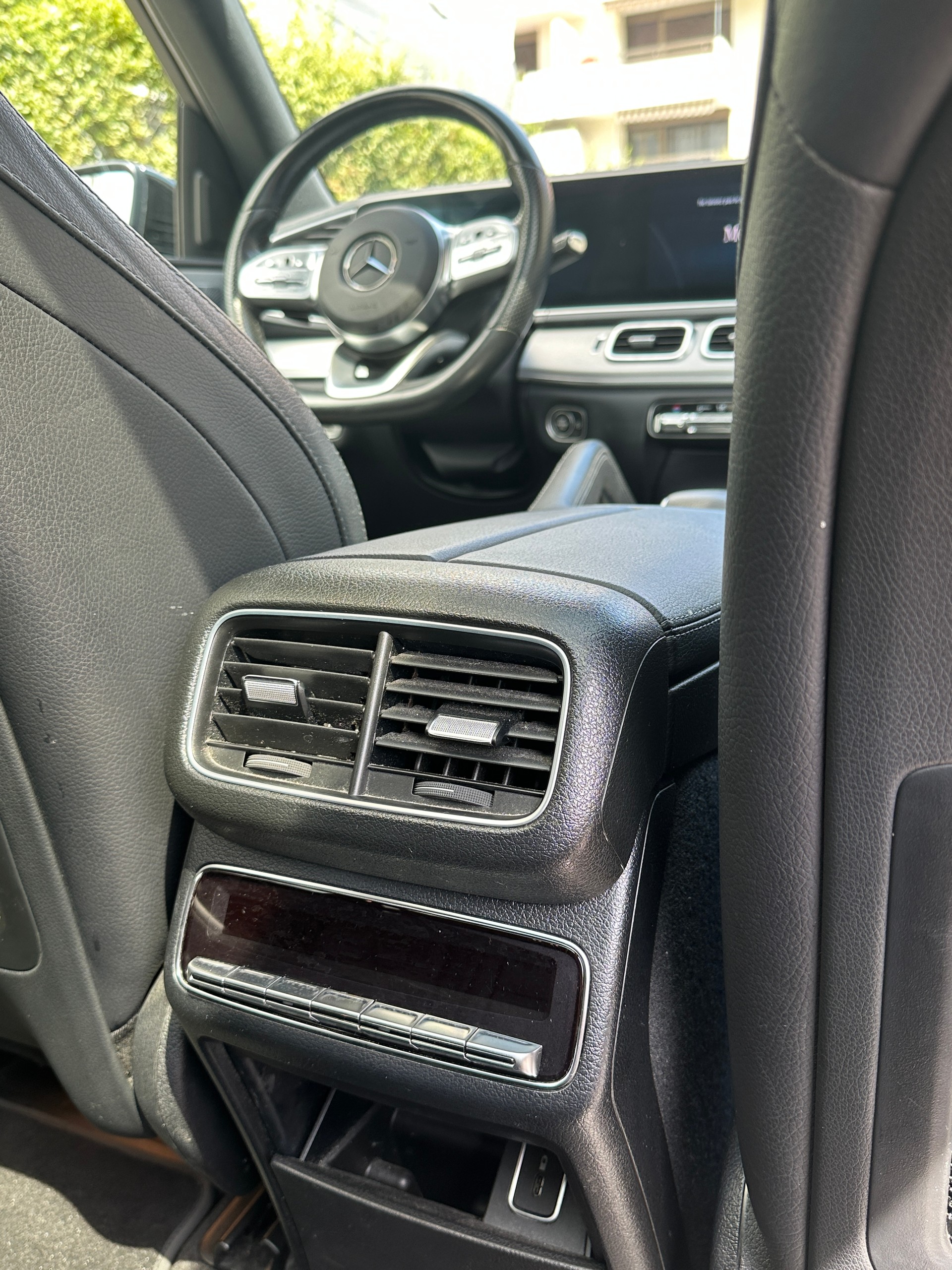 MERCEDES-BENZ GLE 300 d 4Matic AMG Line 9G-Tronic-image-12