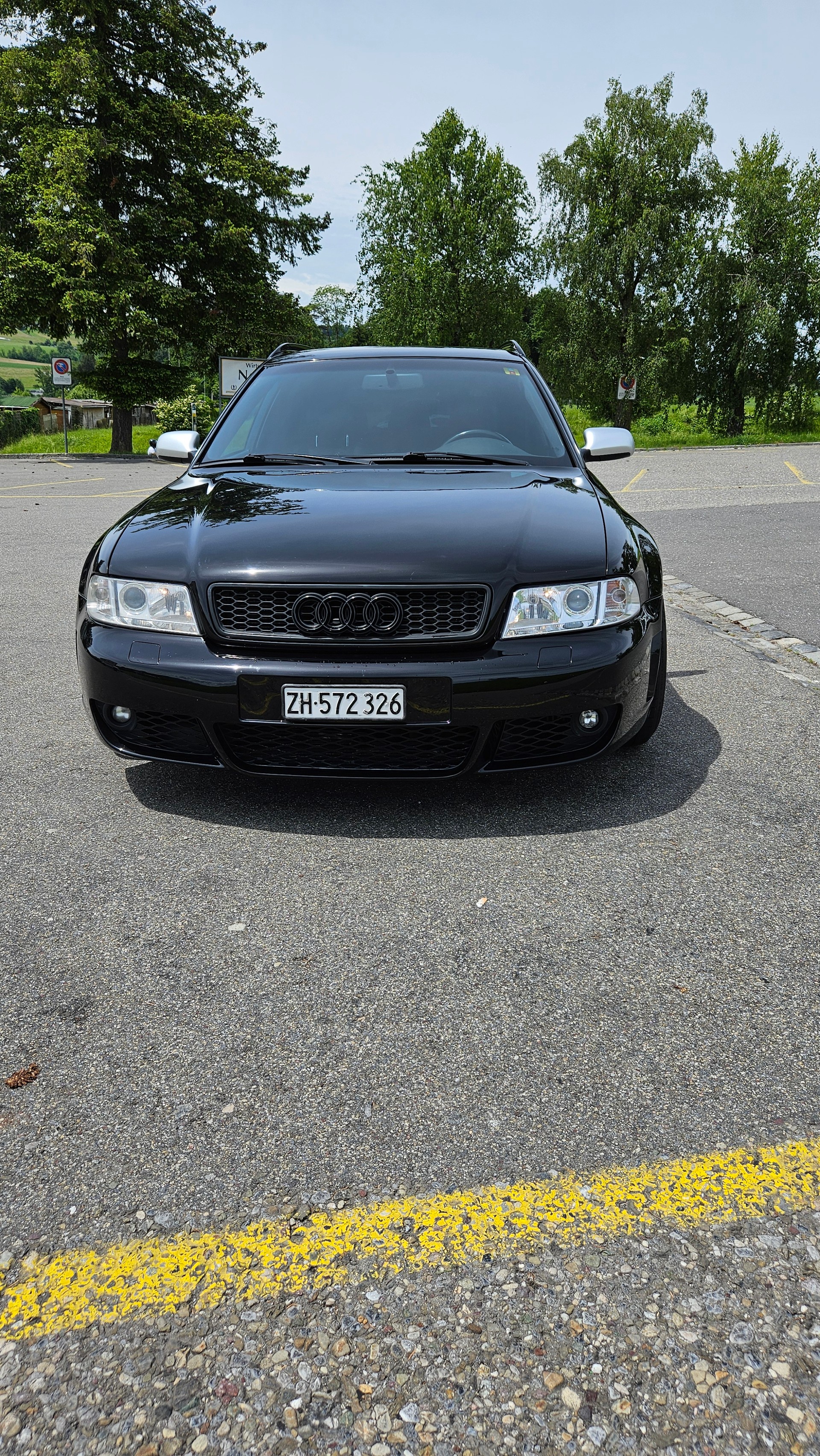 AUDI RS4 Avant quattro-image-1