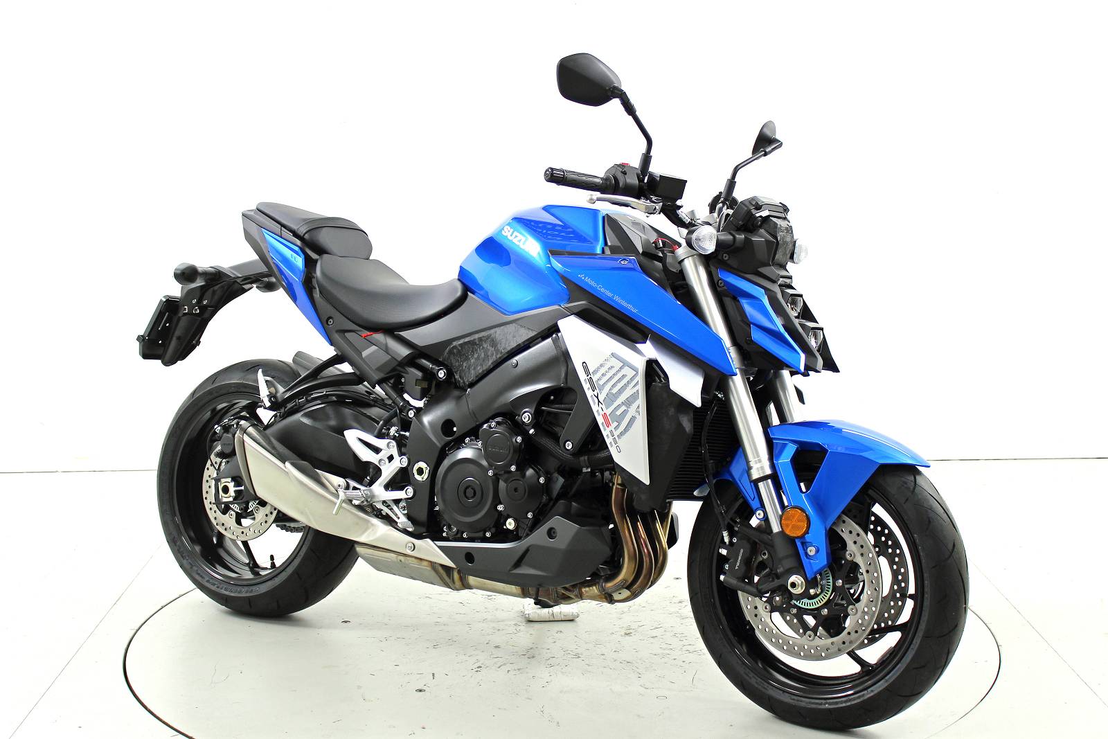 SUZUKI GSX-S 950-showroom-element-1
