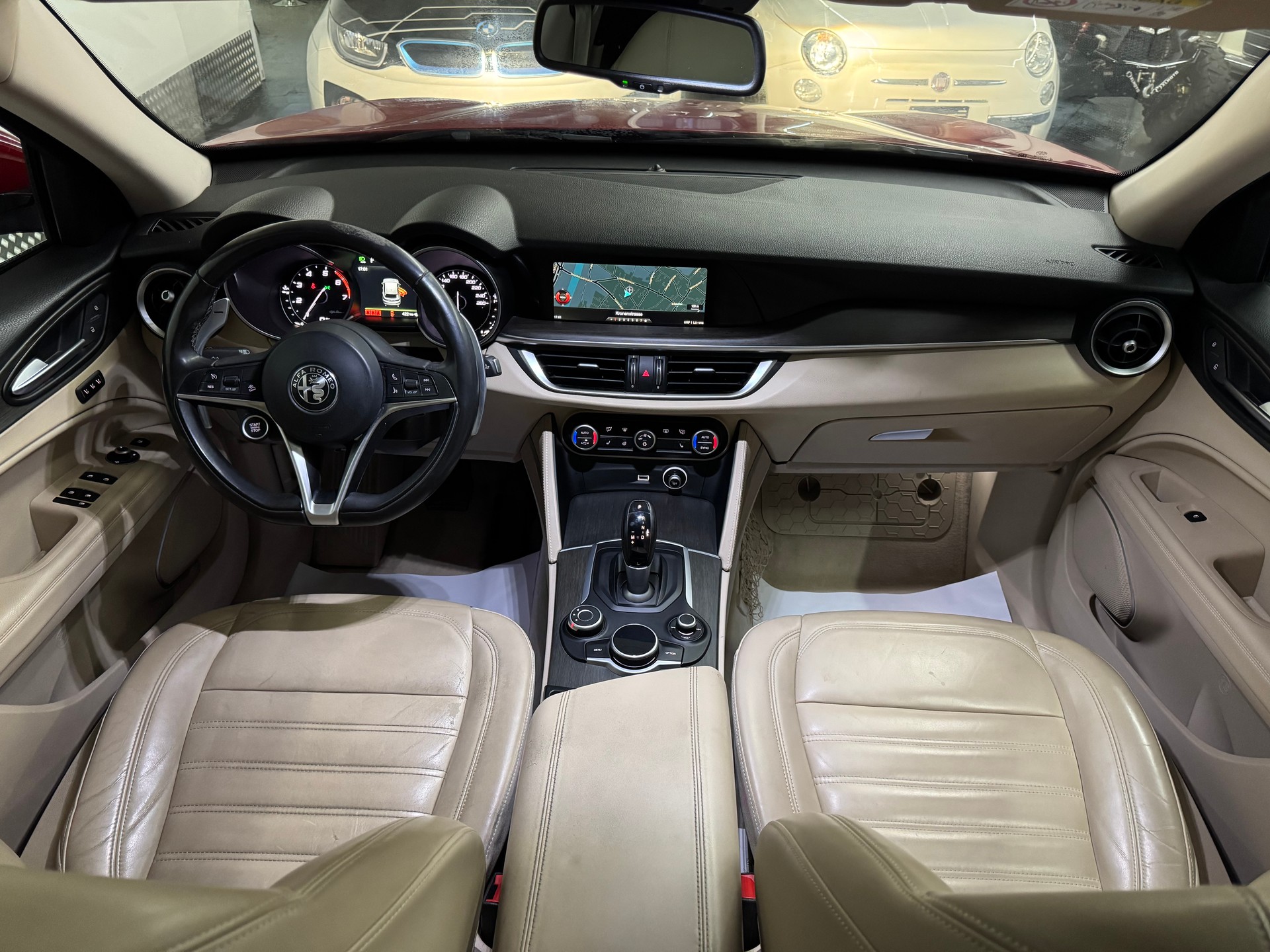 ALFA ROMEO Stelvio 2.0 Executive Q4 Automatic-image-17
