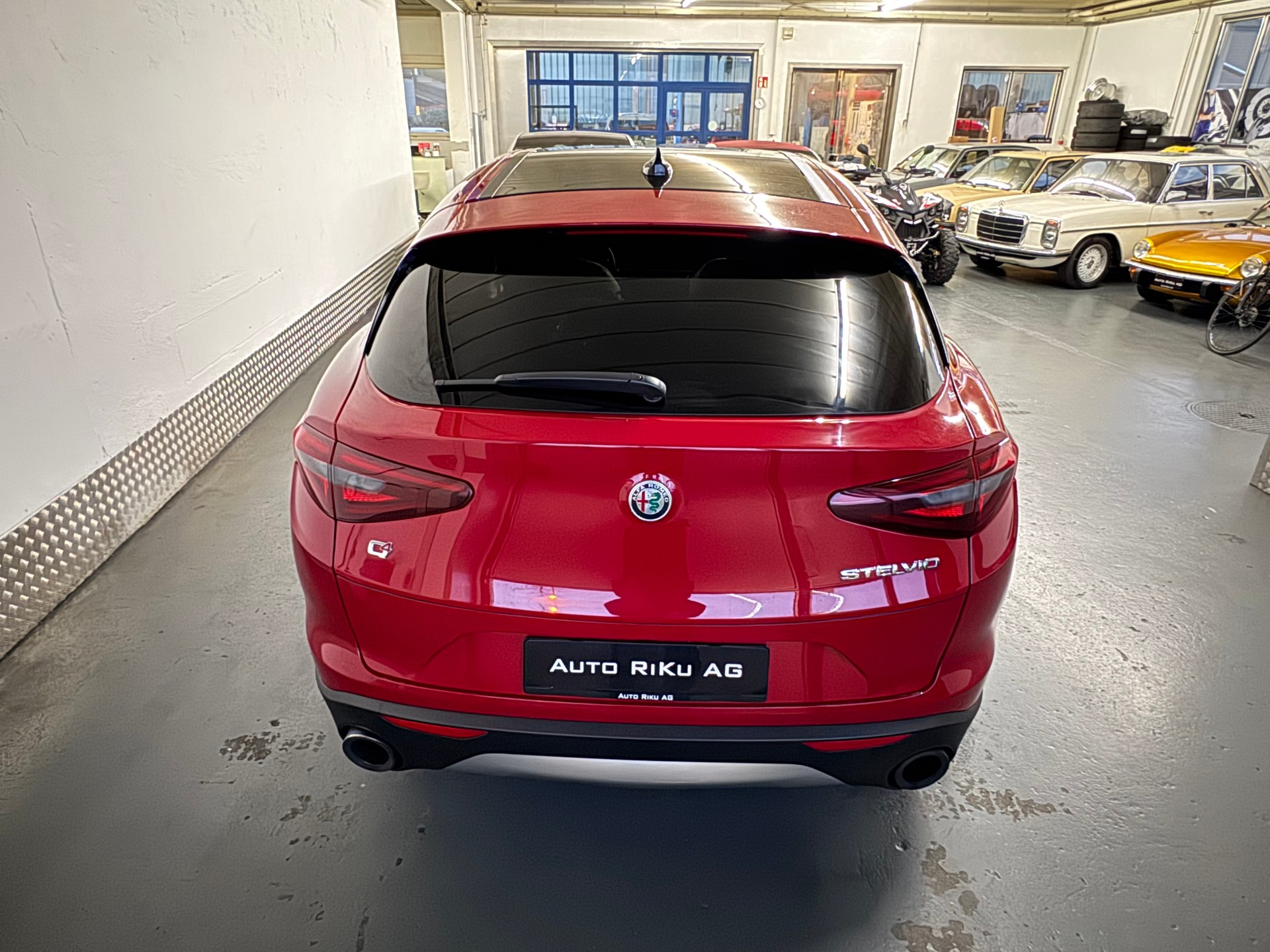 ALFA ROMEO Stelvio 2.0 Executive Q4 Automatic-image-10