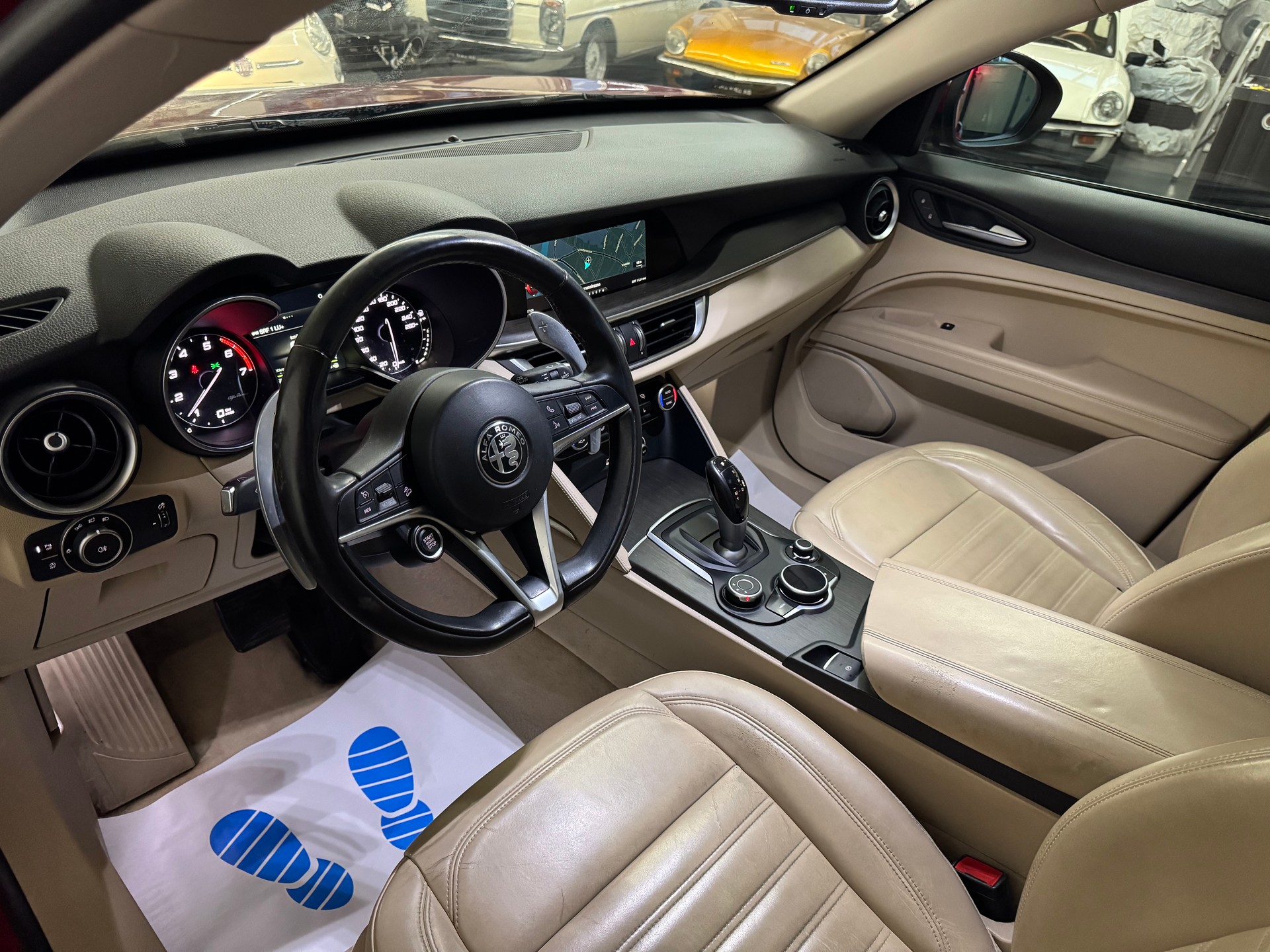 ALFA ROMEO Stelvio 2.0 Executive Q4 Automatic-image-13