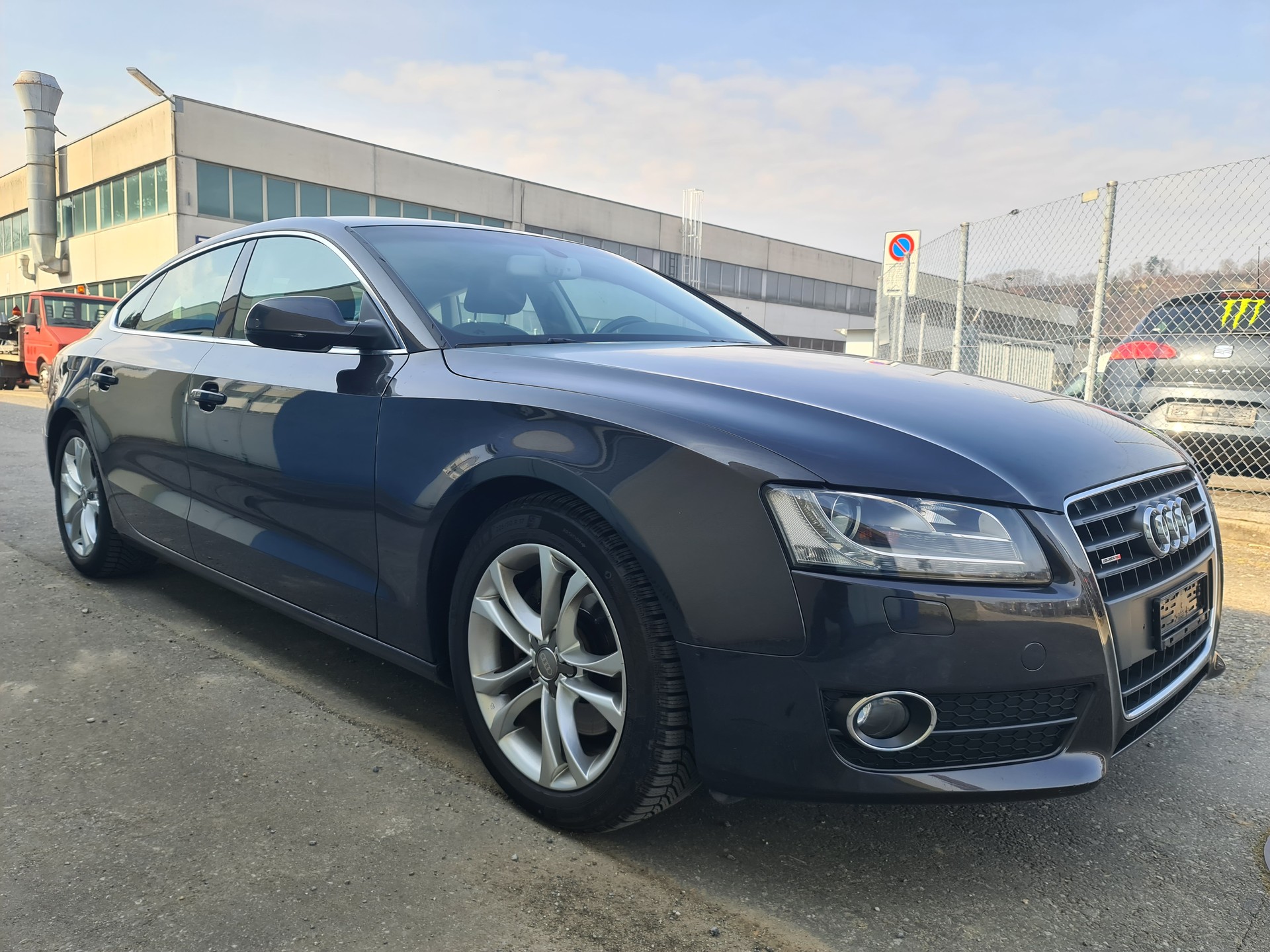 AUDI A5 Sportback 2.0 TFSI quattro-image-2