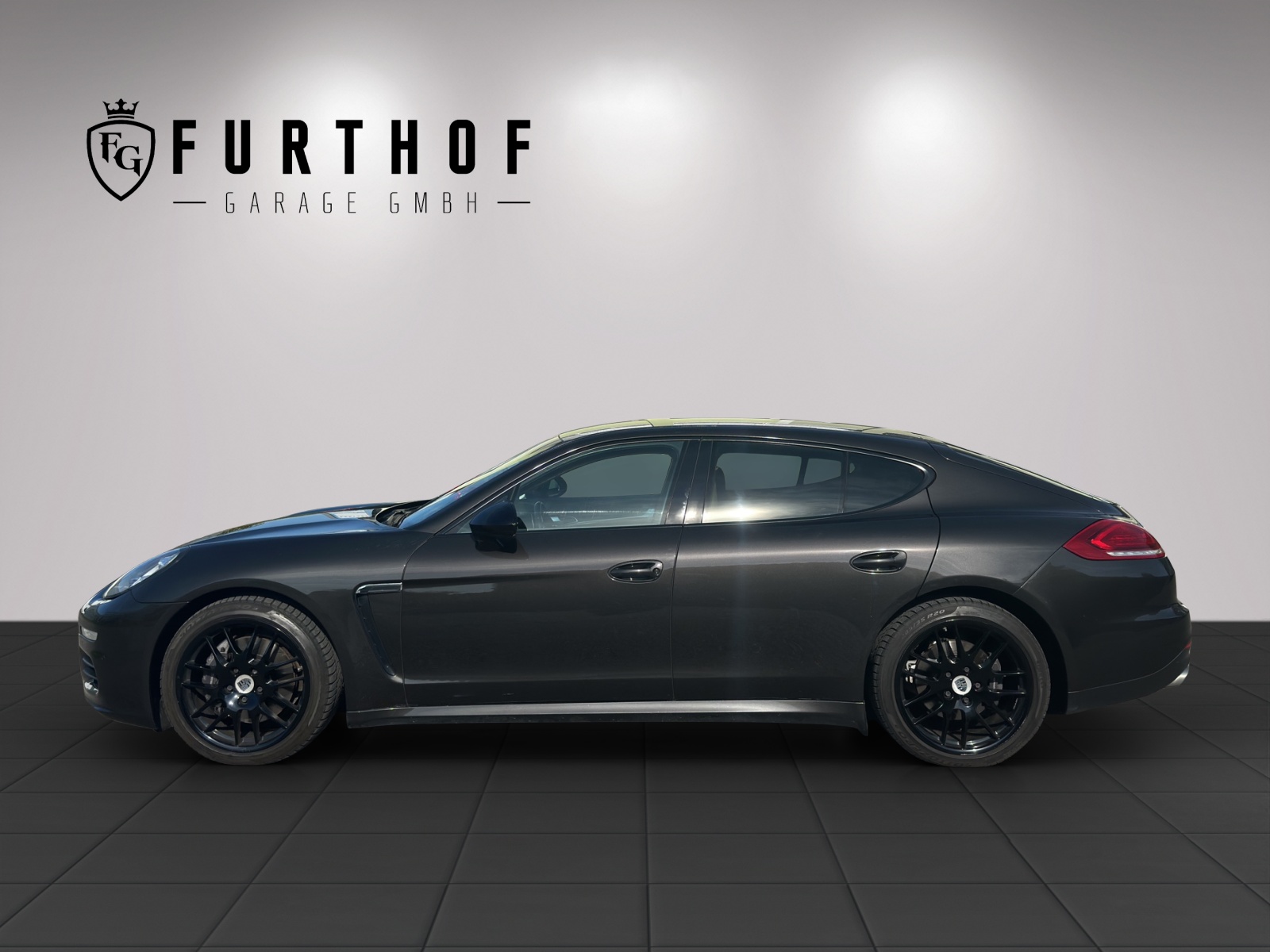 PORSCHE Panamera 3.0 Diesel Tiptronic-image-2