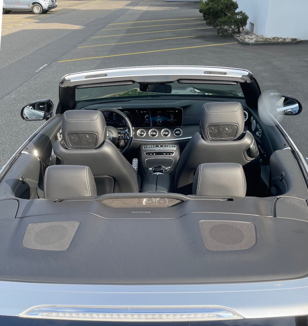 MERCEDES-BENZ E 200 Cabriolet 4Matic AMG Line 9G-Tronic-image-9