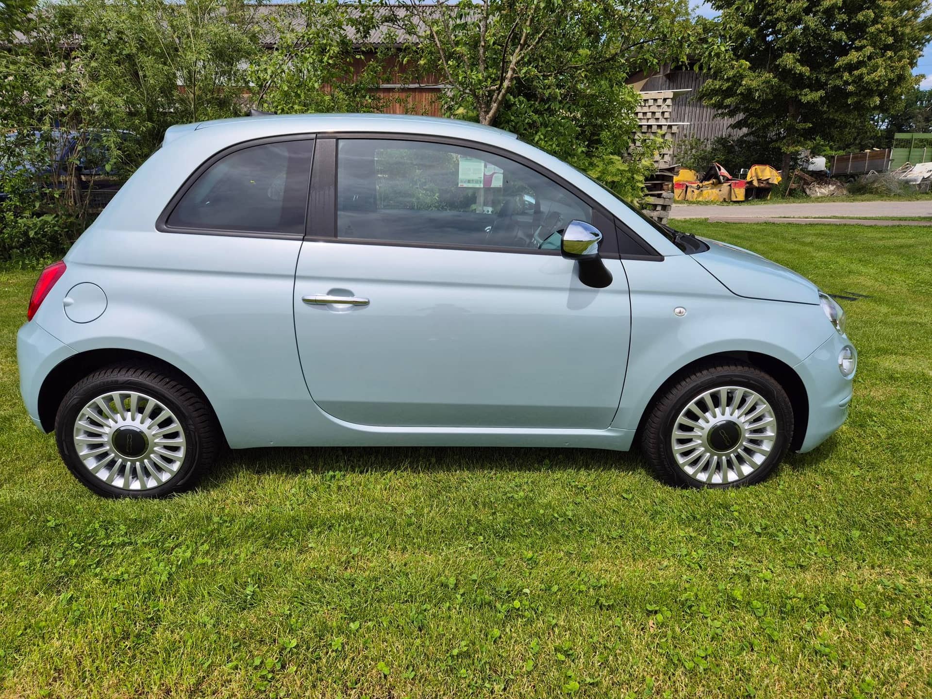 FIAT 500 1 . 0 Hybrid Swiss Edition-image-5