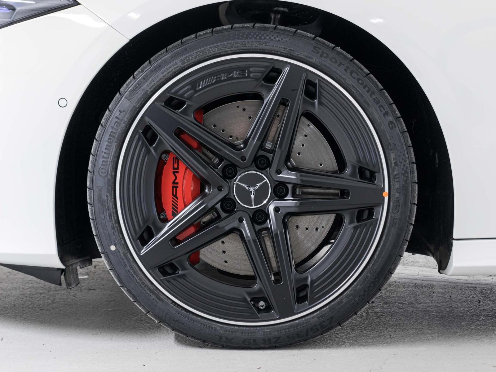 MERCEDES-BENZ A 35 AMG 4MATIC+-image-14