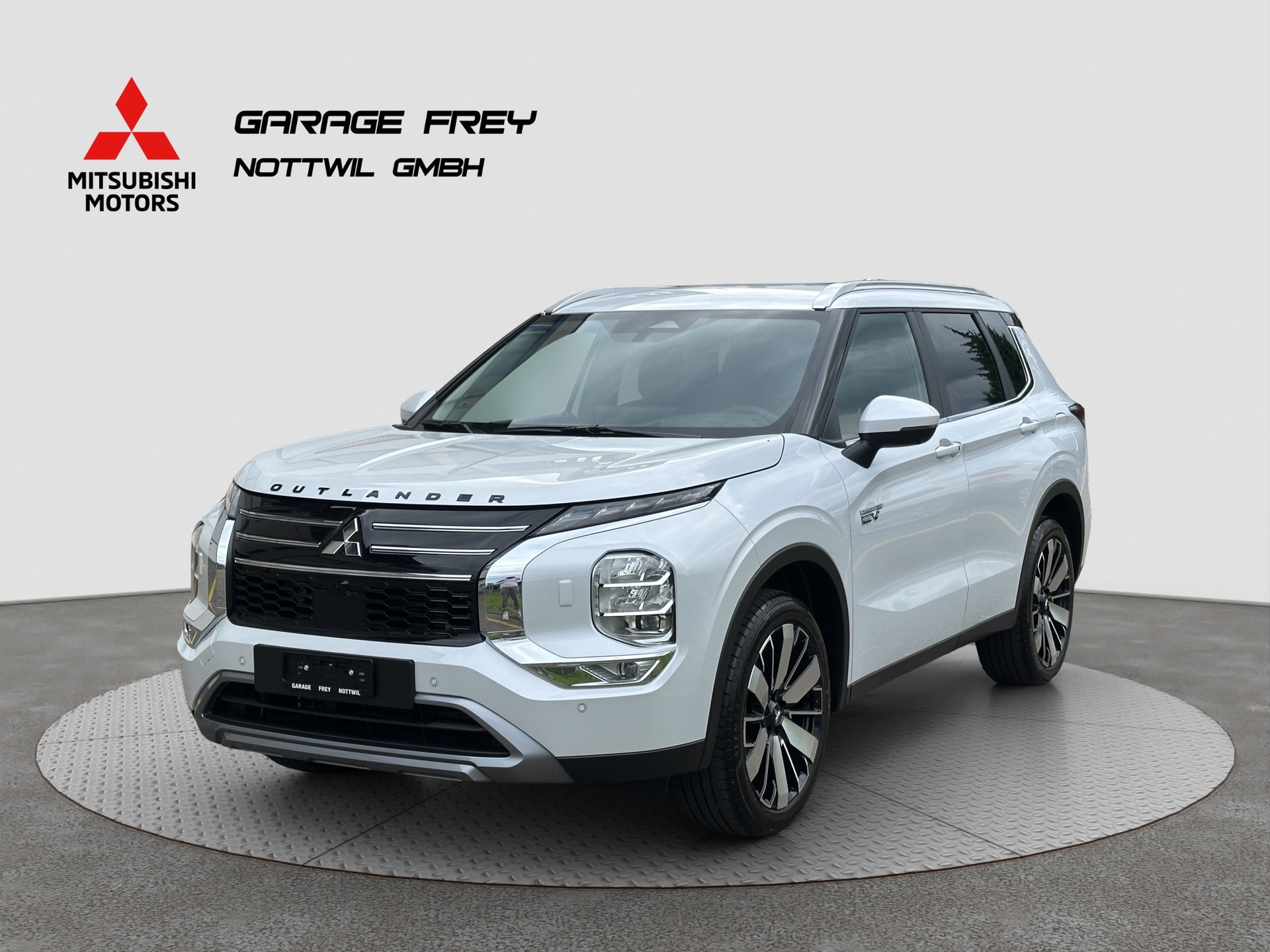 MITSUBISHI Outlander 2.4 PHEV Intense 4WD Automatic-image-2