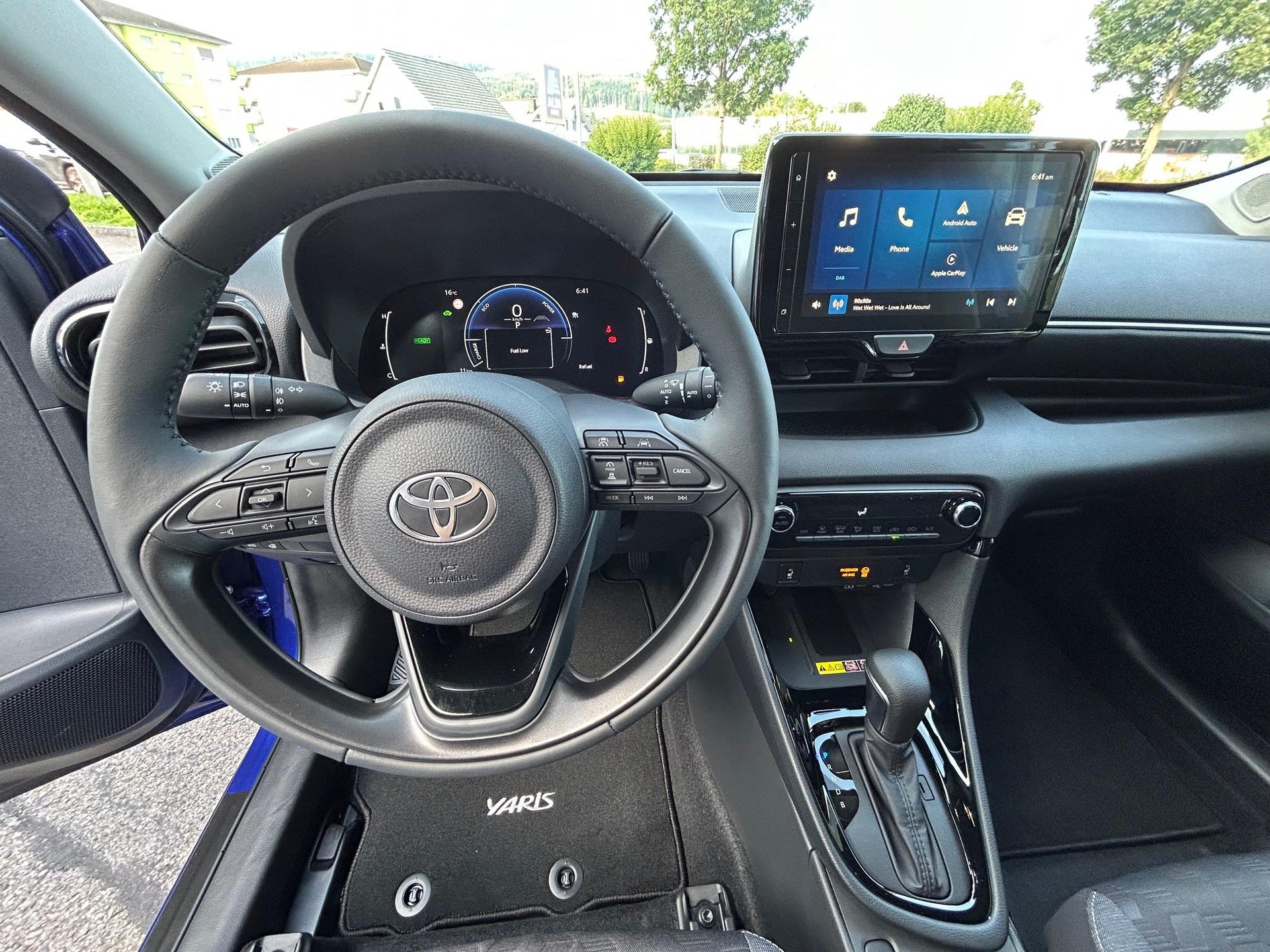 TOYOTA Yaris 1.5 VVT-i HSD Trend-image-8