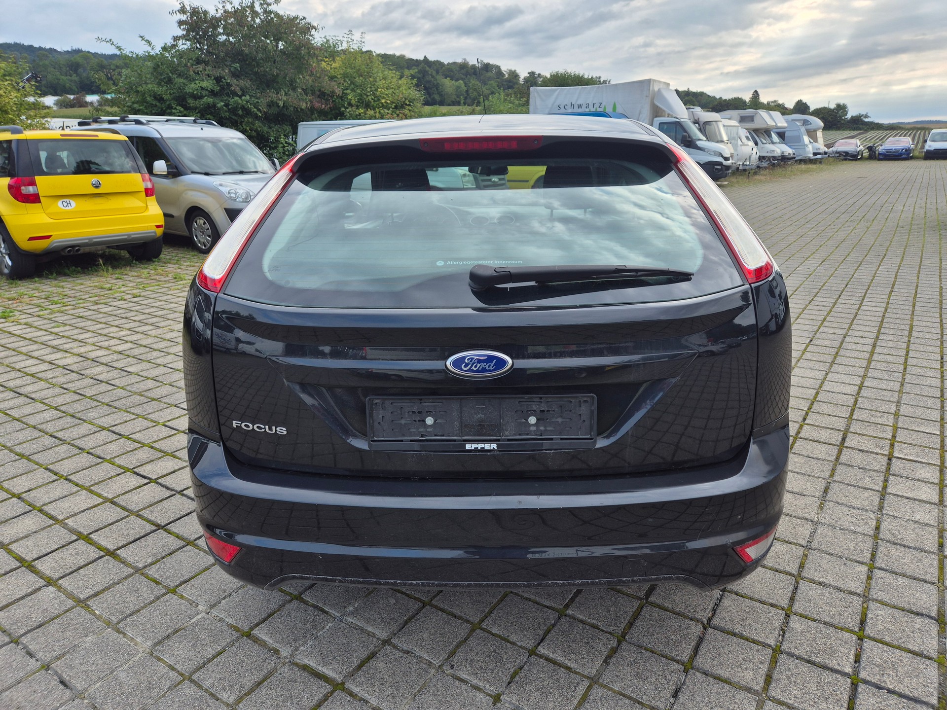 FORD Focus 1.6i Ambiente-image-7