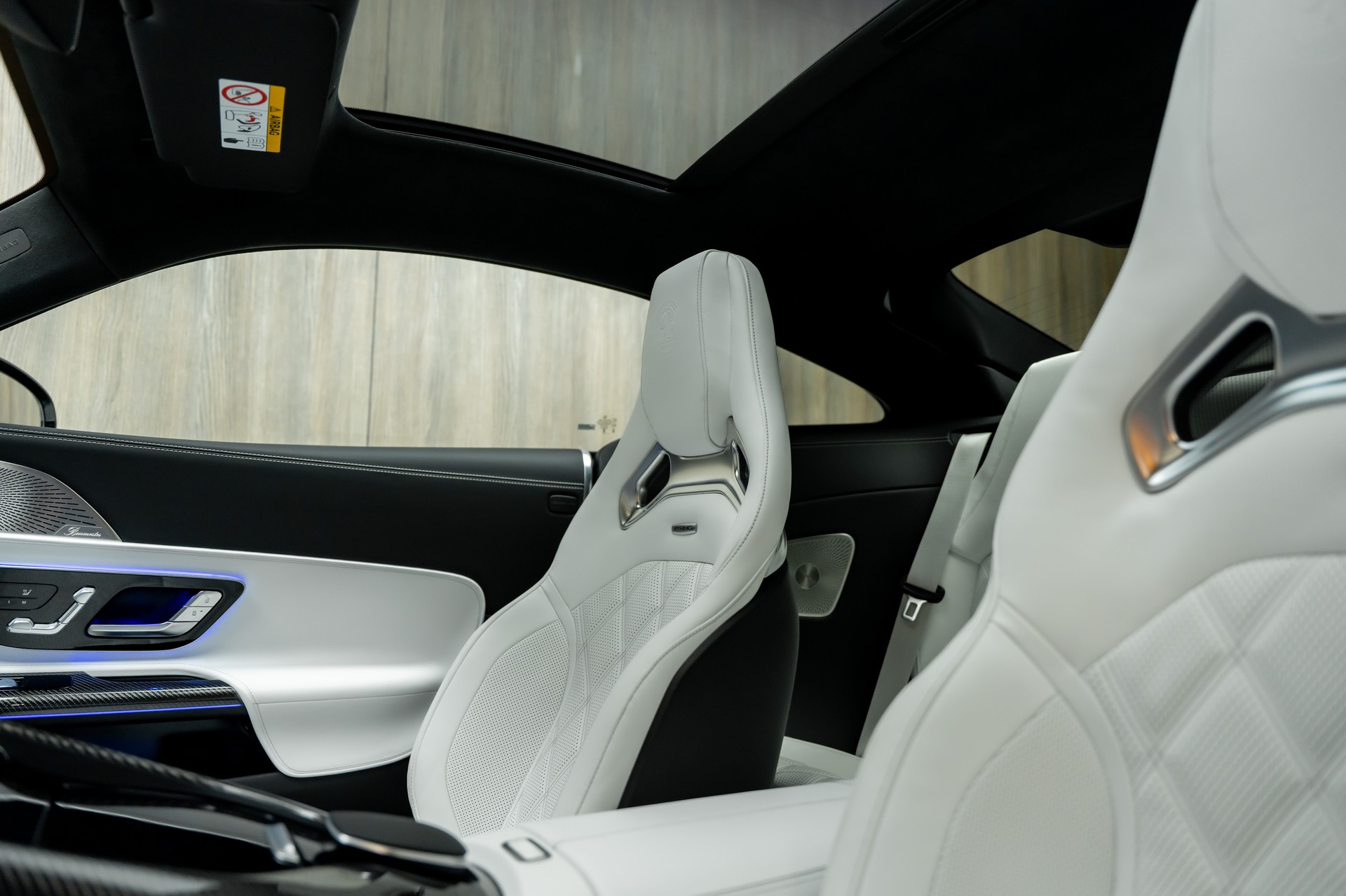 MERCEDES-BENZ AMG GT 63 4Matic+ Executive Edition-image-4