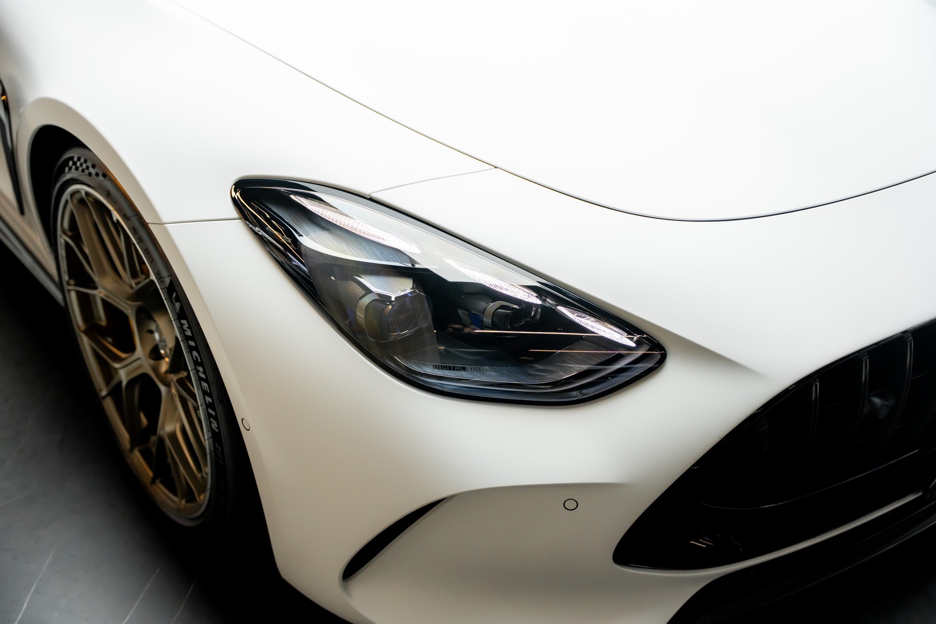 MERCEDES-BENZ AMG GT 63 4Matic+ Executive Edition-image-24