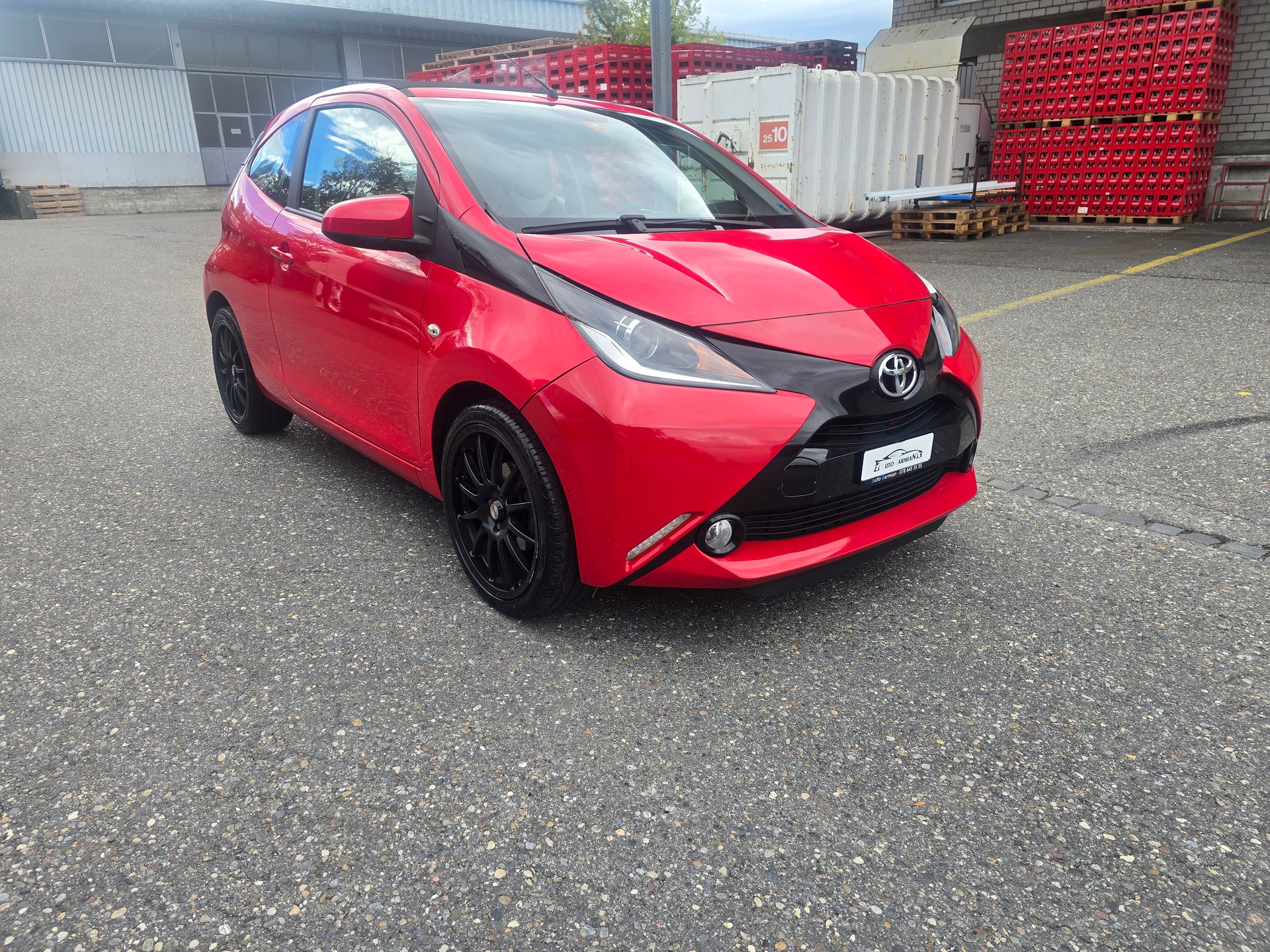 TOYOTA Aygo 1.2 VVT-i x-wave-showroom-element-1