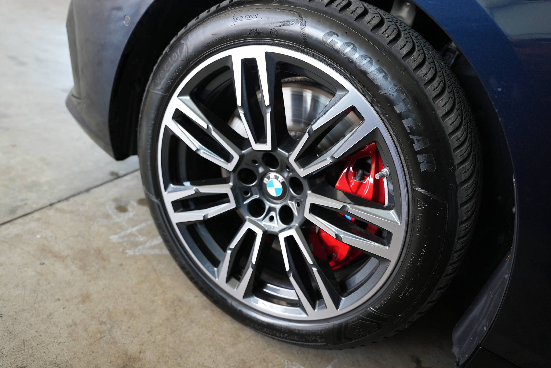 BMW 540d xDrive 48V Touring M Sport Pro Steptronic-image-5