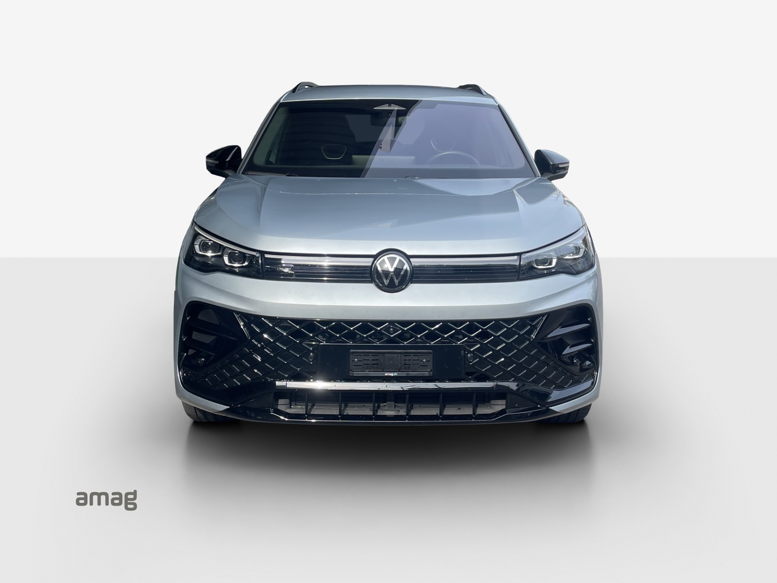 VW Tiguan 2.0 TDI SCR R-Line 4Motion DSG-image-13