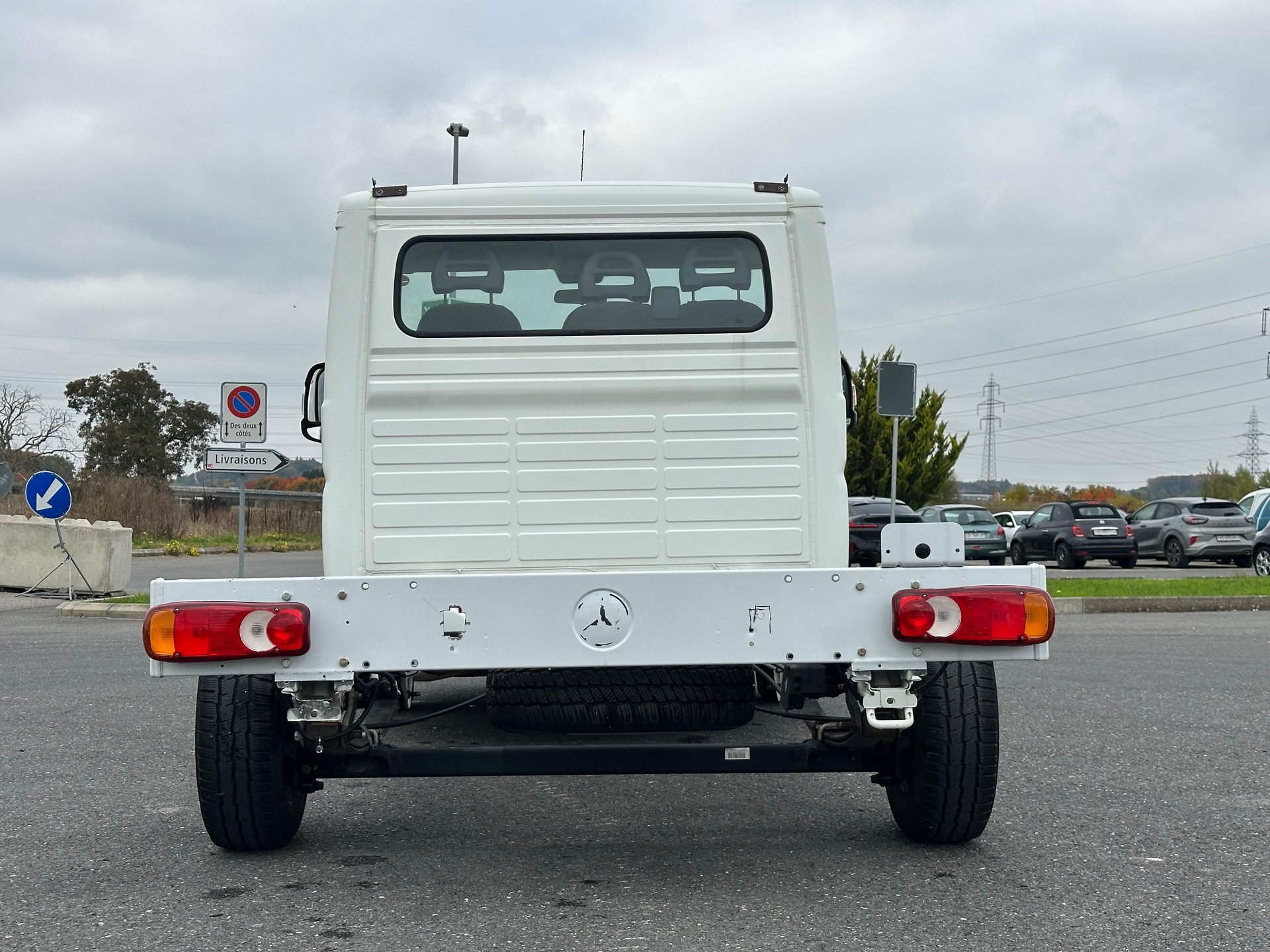 CITROEN Jumper 35 2.0 BlueHDi 160 Attraction-image-12