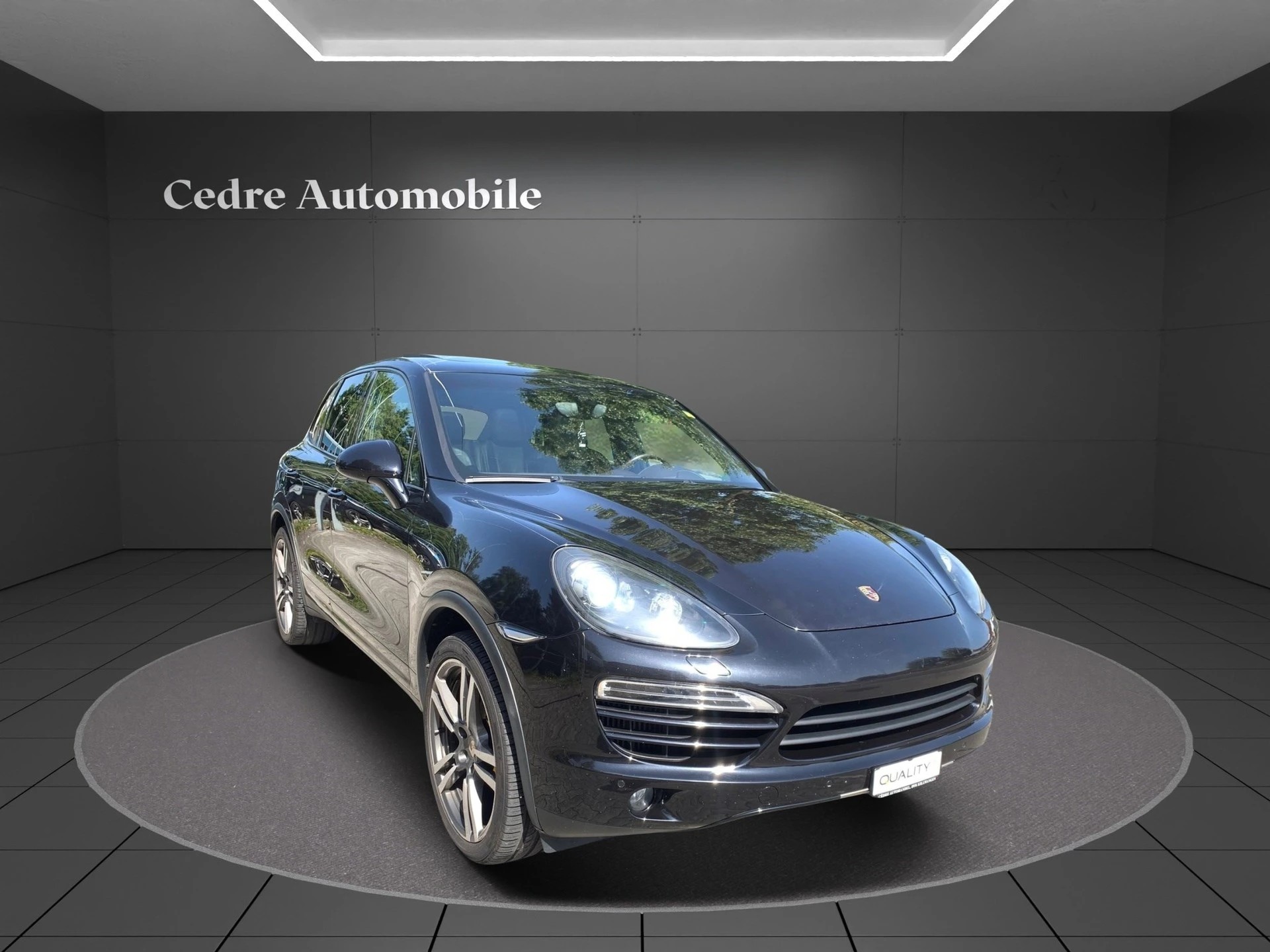 PORSCHE Cayenne Diesel-image-1