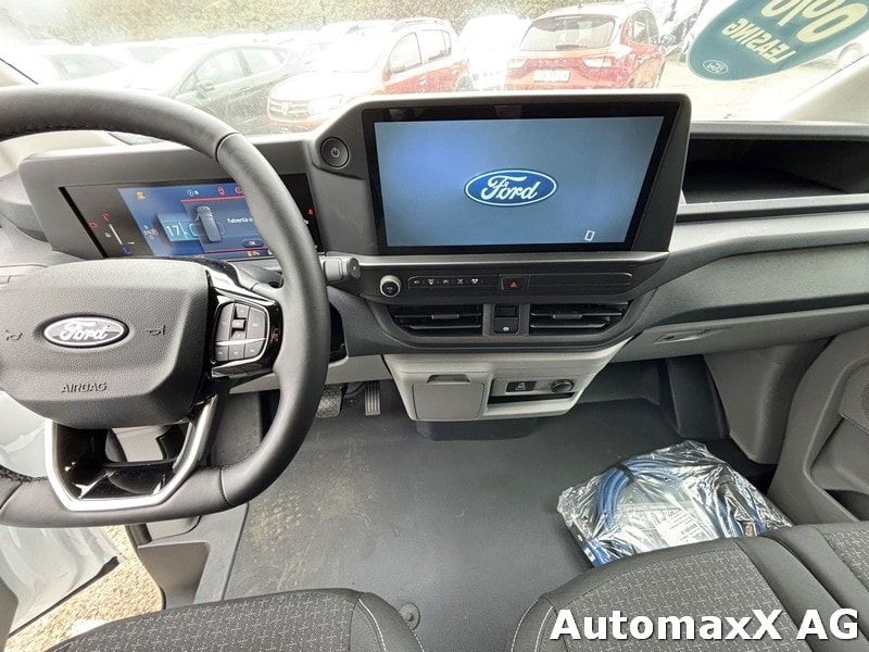 FORD E-Transit Custom Van 320 L1 Trend-image-14