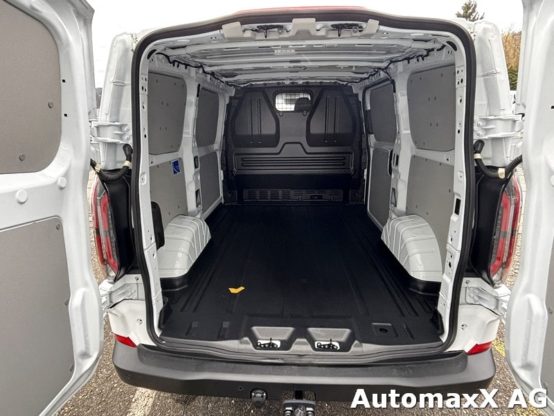 FORD E-Transit Custom Van 320 L1 Trend-image-8