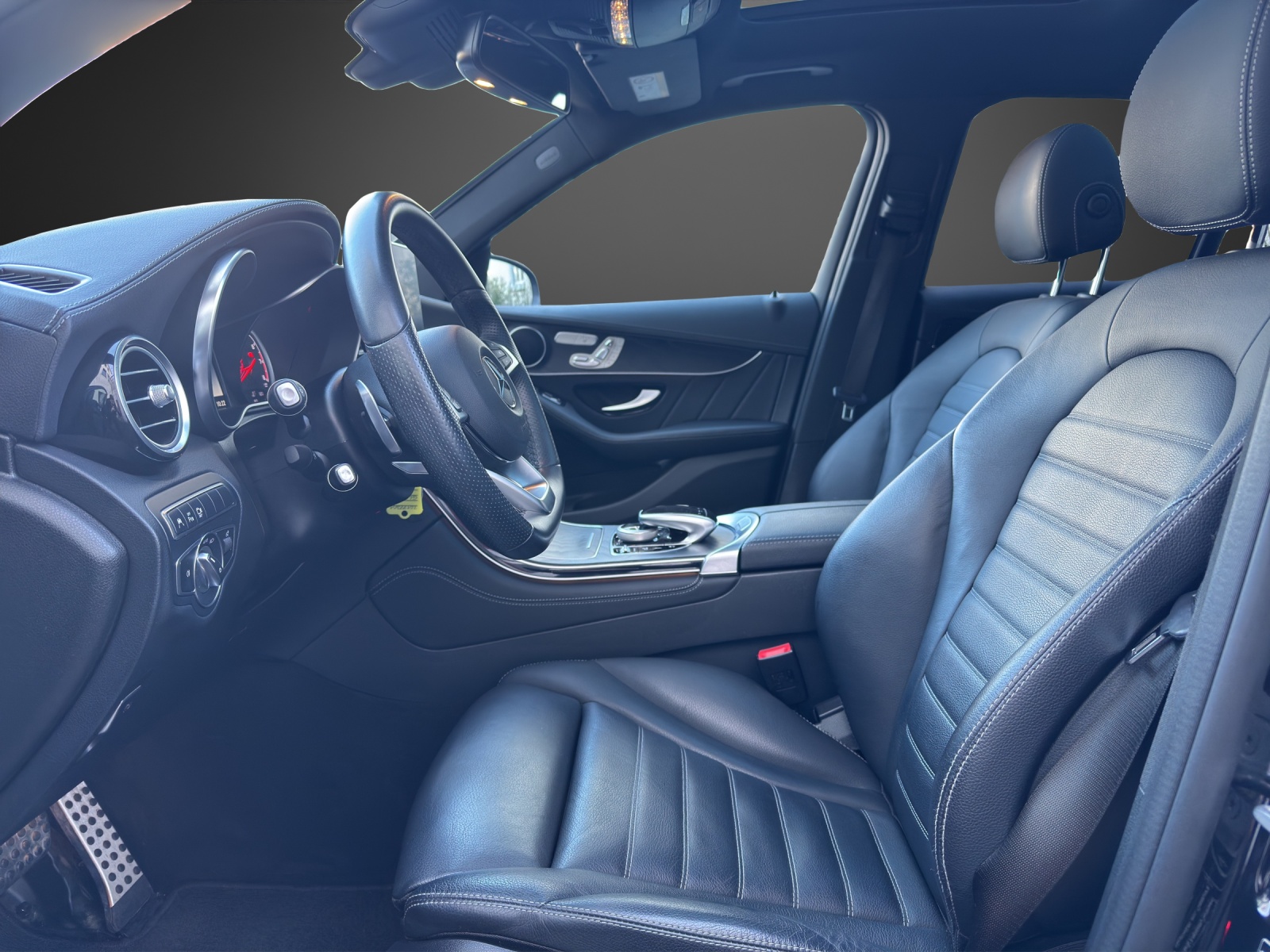 MERCEDES-BENZ GLC 43 AMG 4Matic 9G-Tronic-image-9