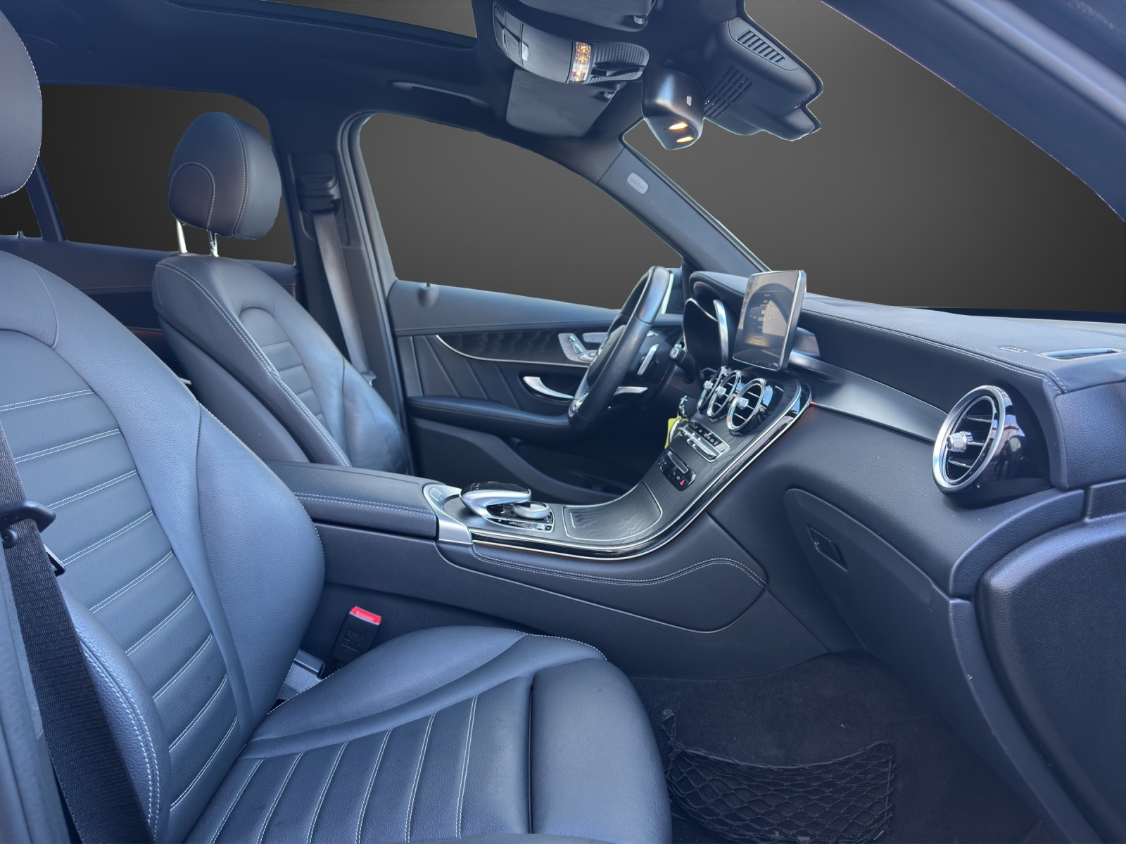 MERCEDES-BENZ GLC 43 AMG 4Matic 9G-Tronic-image-12