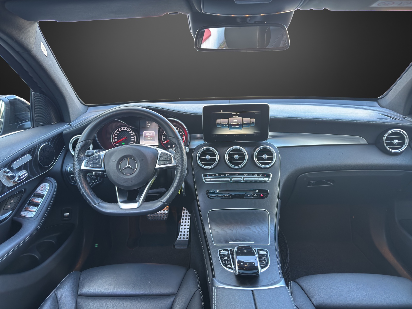 MERCEDES-BENZ GLC 43 AMG 4Matic 9G-Tronic-image-10