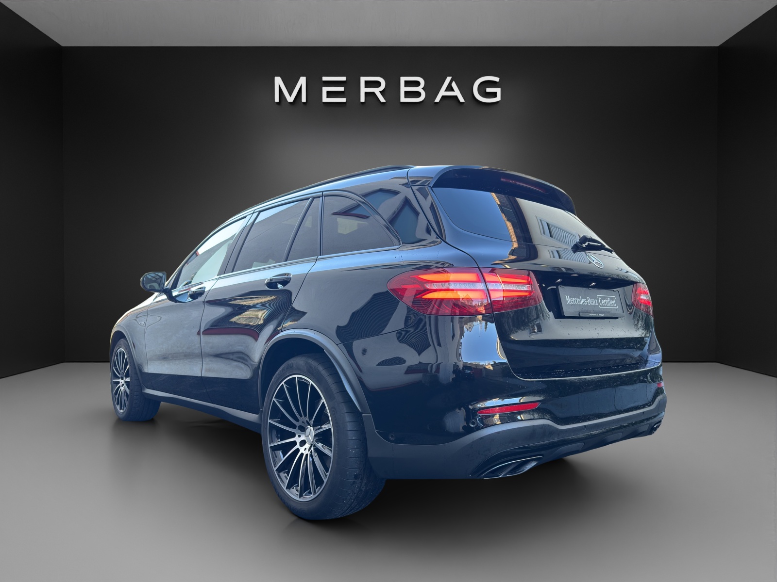 MERCEDES-BENZ GLC 43 AMG 4Matic 9G-Tronic-image-4