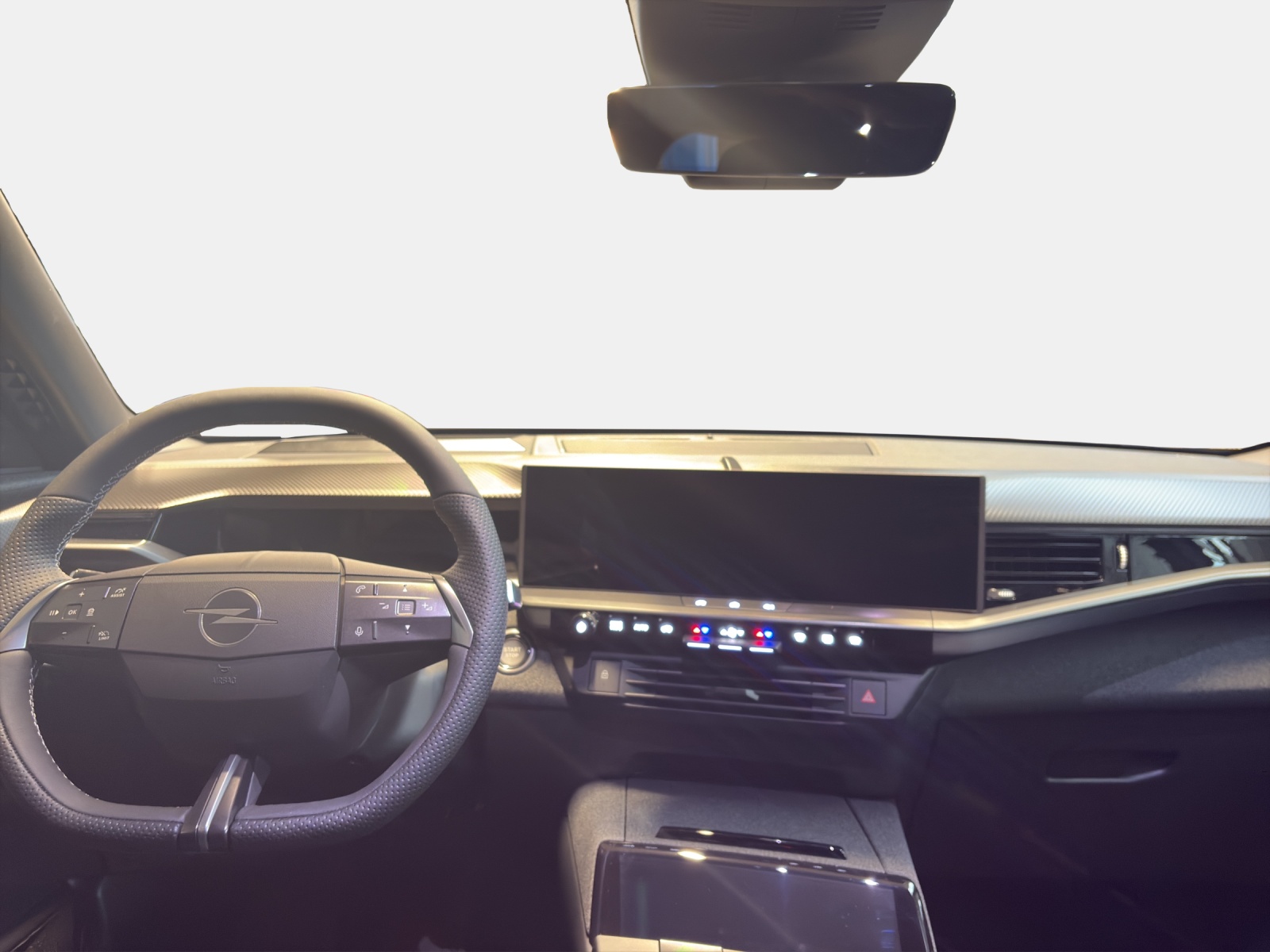 OPEL Grandland 1.6T/195 GS Hybrid-image-13