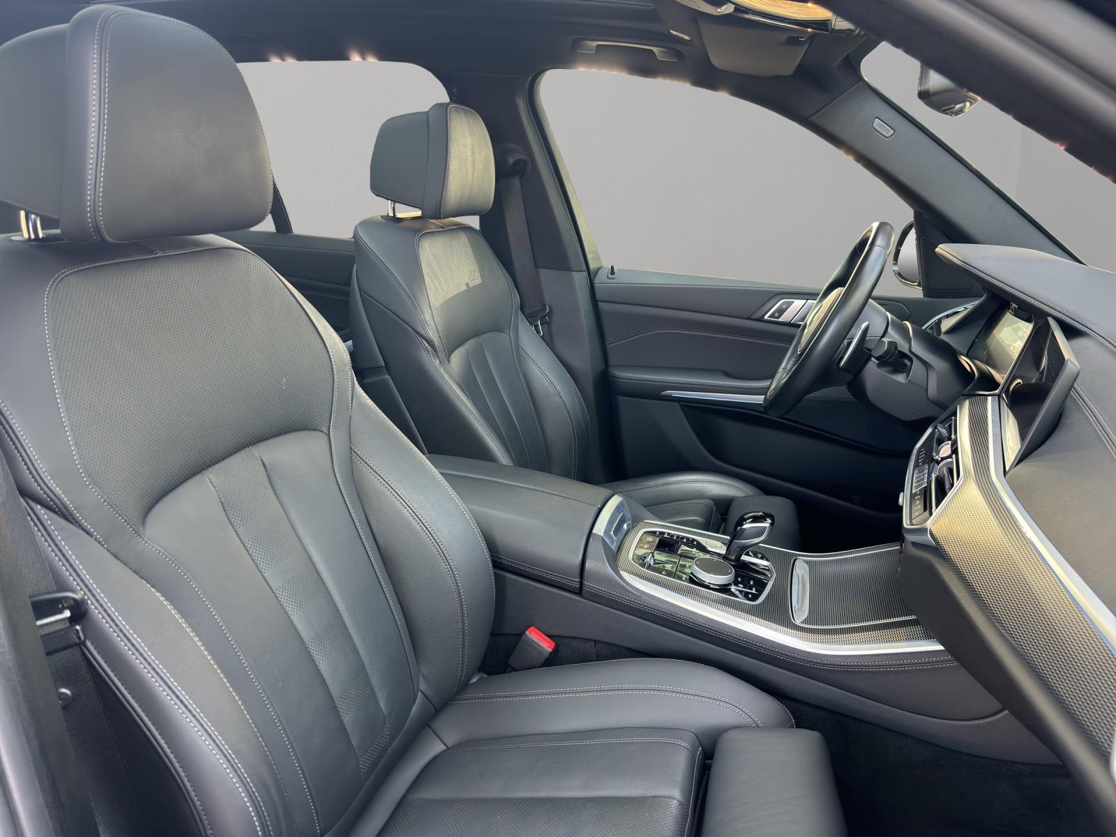 BMW X5 xDrive45e-image-10