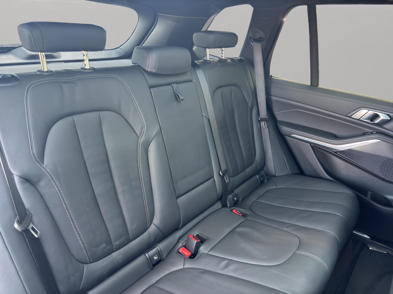 BMW X5 xDrive45e-image-11