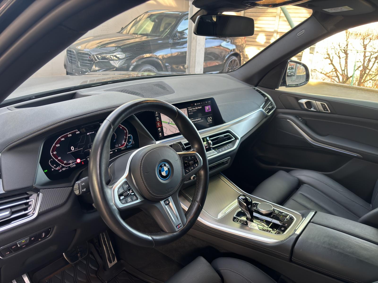 BMW X5 xDrive45e-image-21