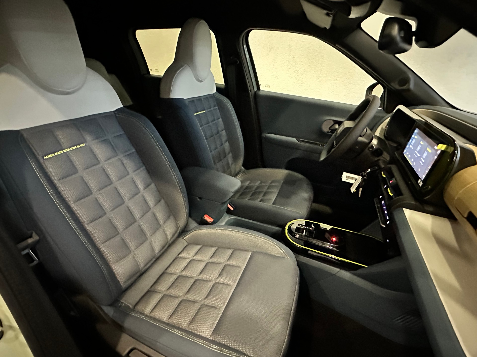 FIAT Grande Panda MHEV La Prima-image-10