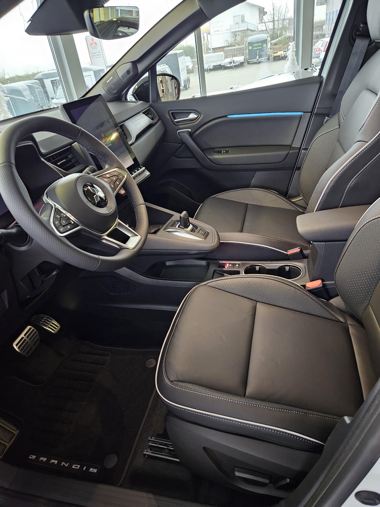 MITSUBISHI Grandis 1.8 HEV Instyle-image-5