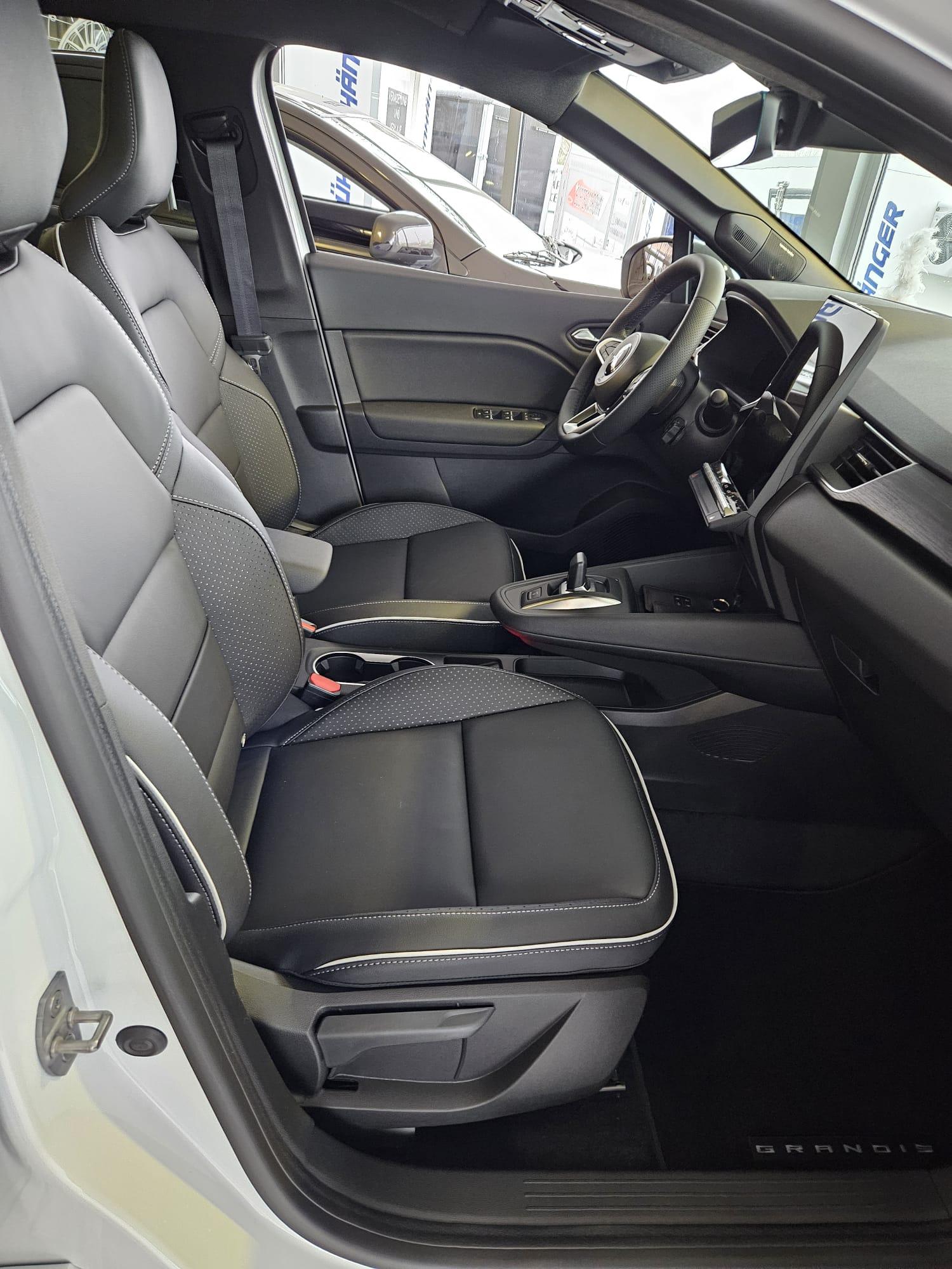 MITSUBISHI Grandis 1.8 HEV Instyle-image-4