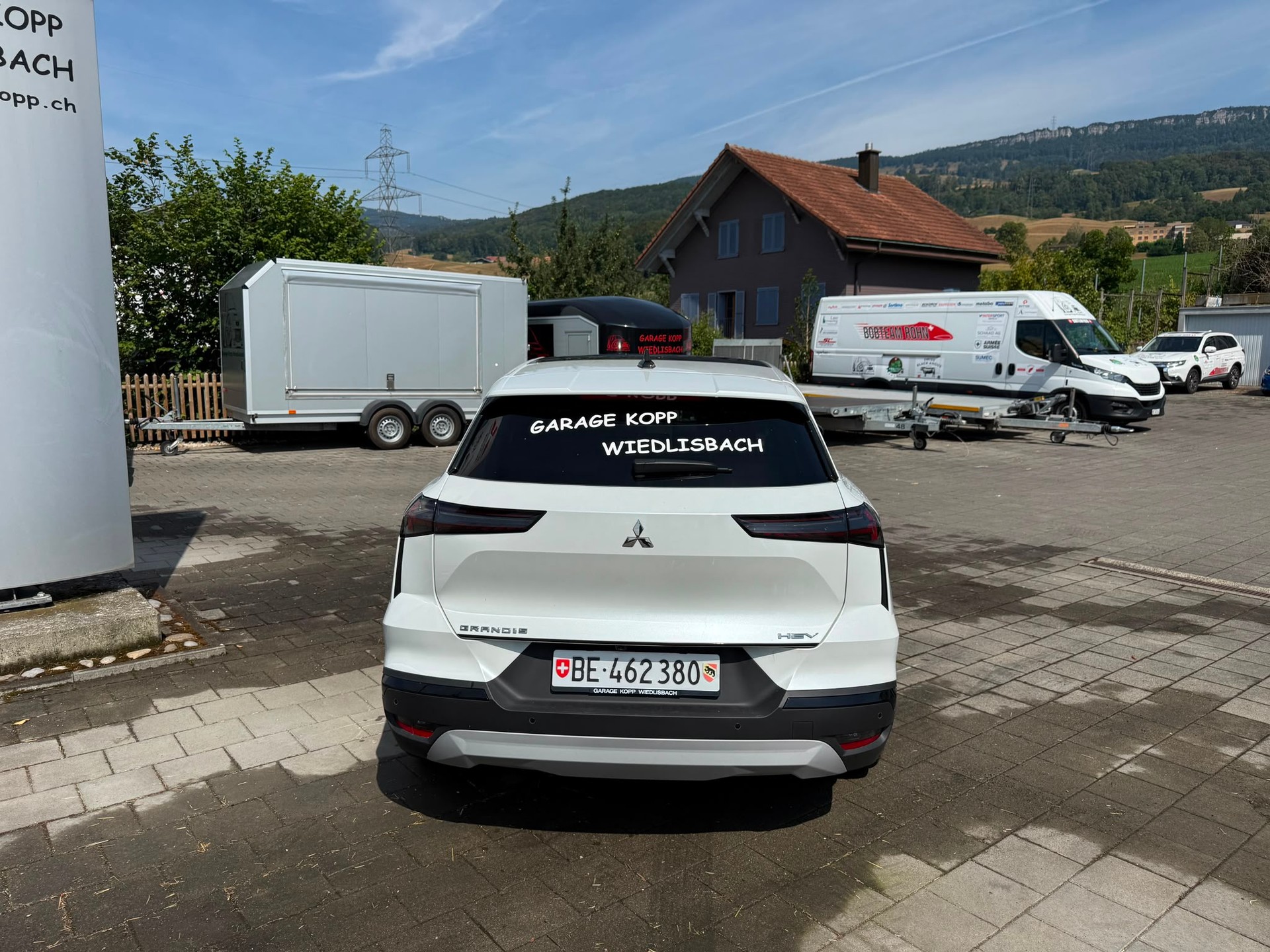 MITSUBISHI Grandis 1.8 HEV Instyle-image-4