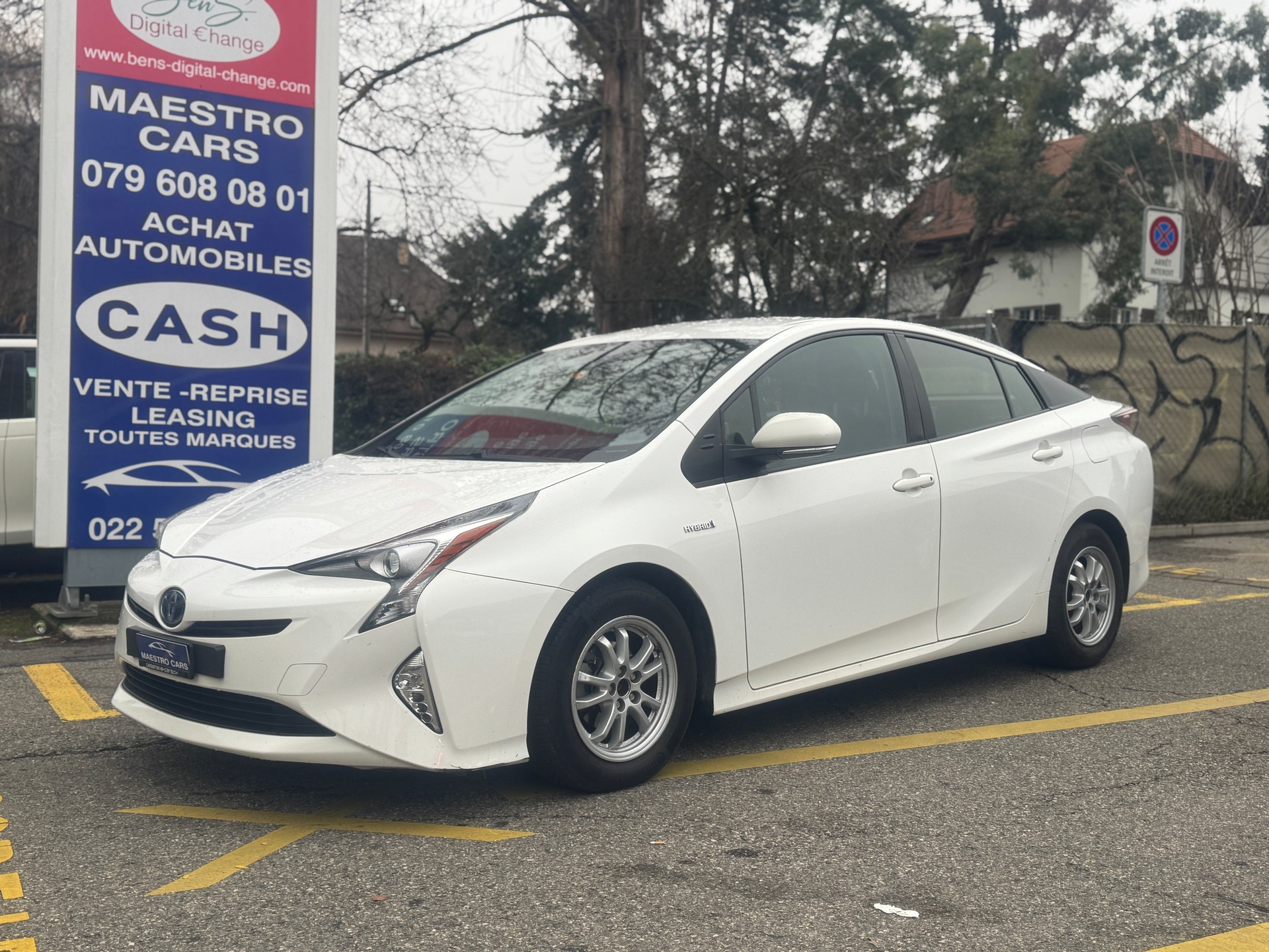 TOYOTA Prius 1.8 VVT-i Plug-in Hybrid Premium-image-1