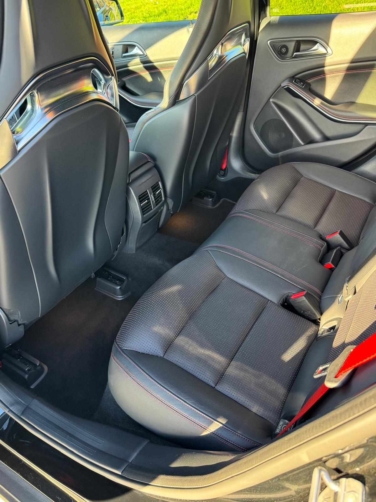MERCEDES-BENZ GLA 45 AMG 4Matic 7G-DCT-image-5