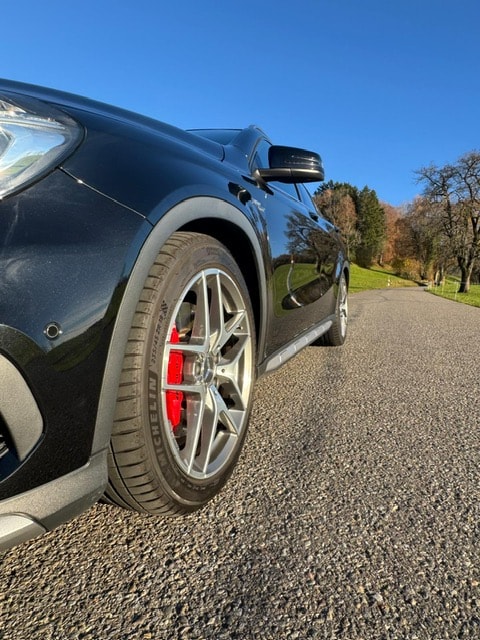 MERCEDES-BENZ GLA 45 AMG 4Matic 7G-DCT-image-10