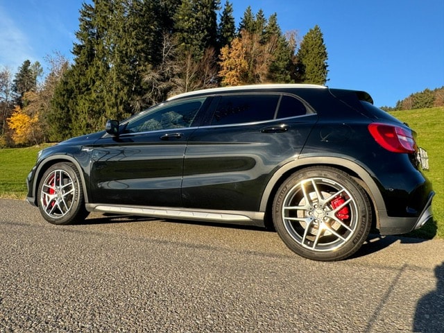MERCEDES-BENZ GLA 45 AMG 4Matic 7G-DCT-image-8